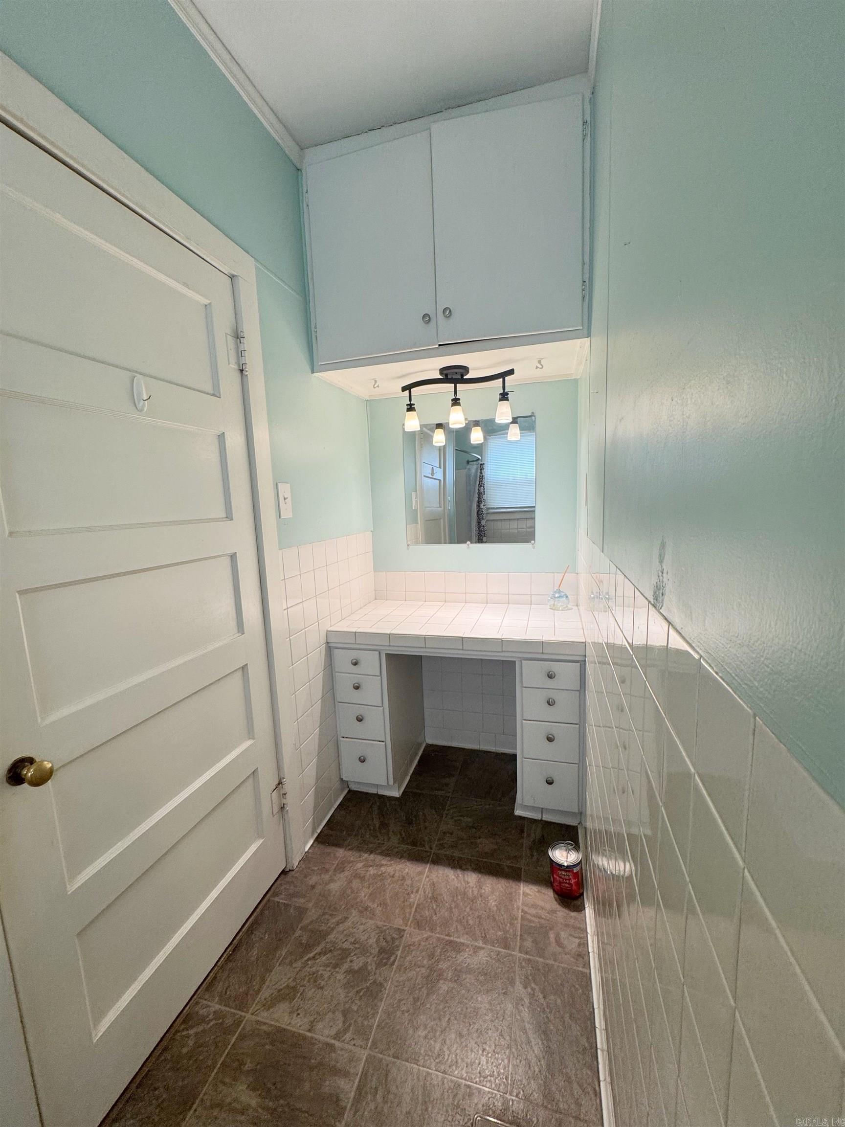 MAXFIELD EASTERN - Residential