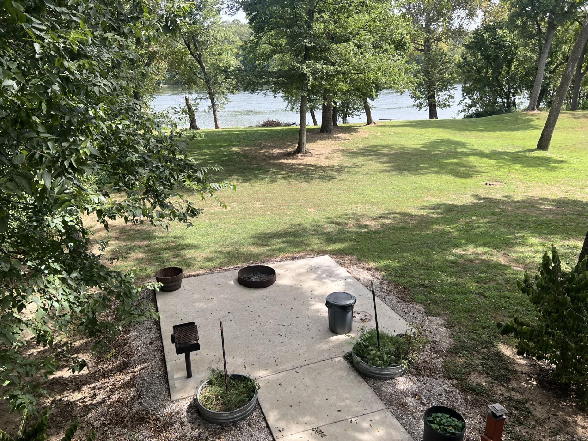 YORKTOWN - Residential