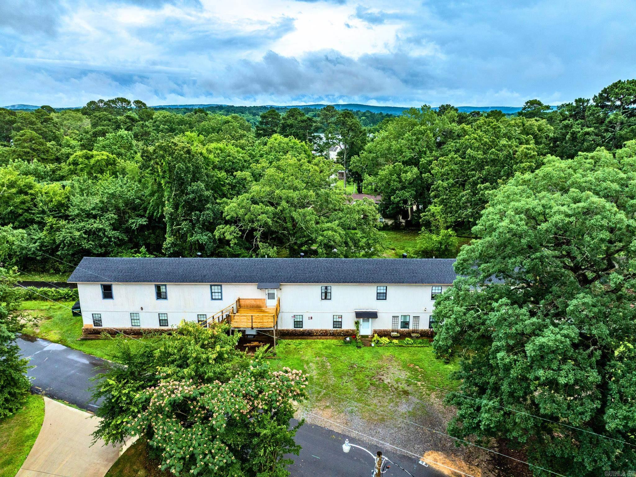 CHAMBERS POINT - Residential
