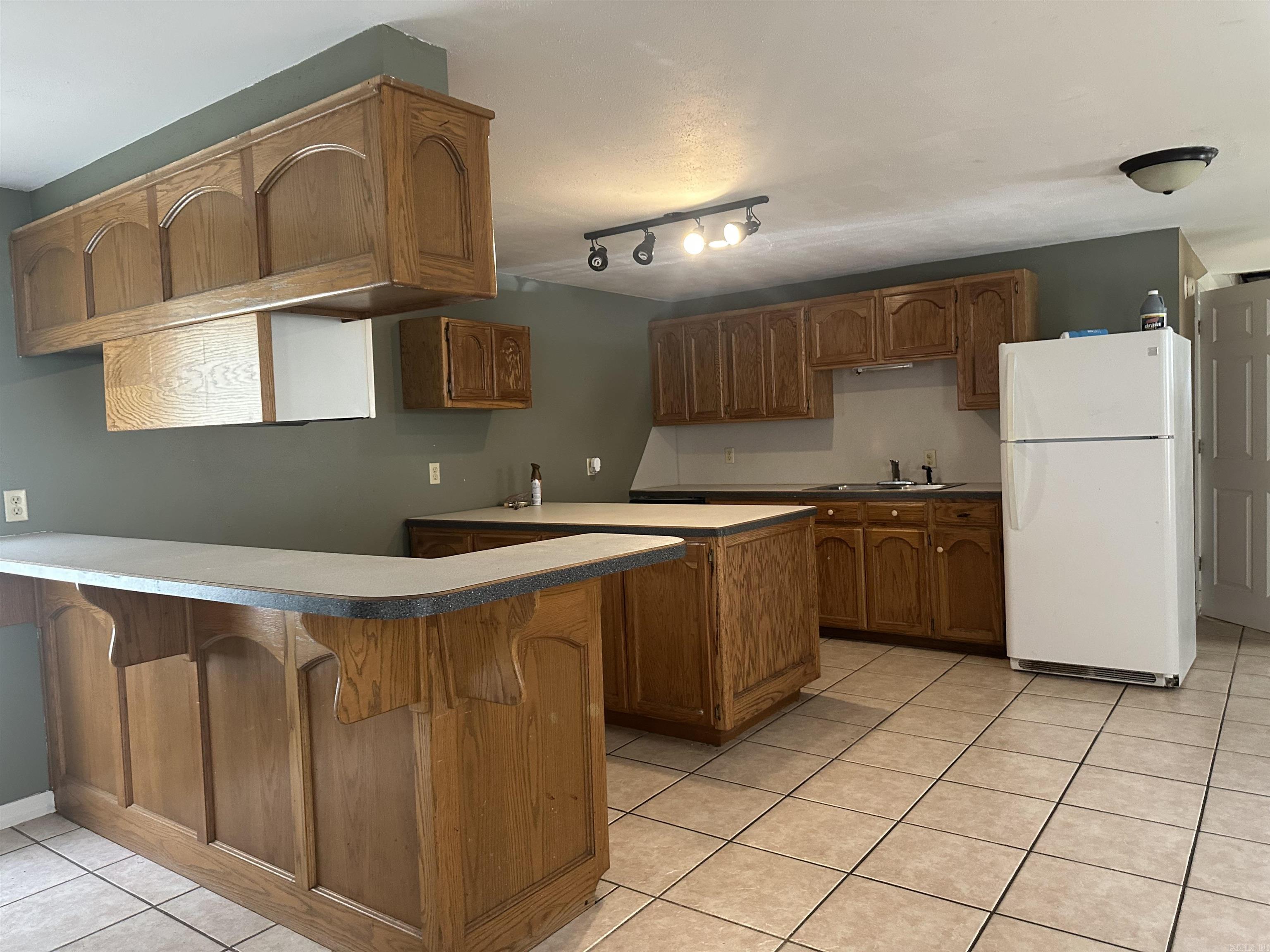 CHAMBERS POINT - Residential