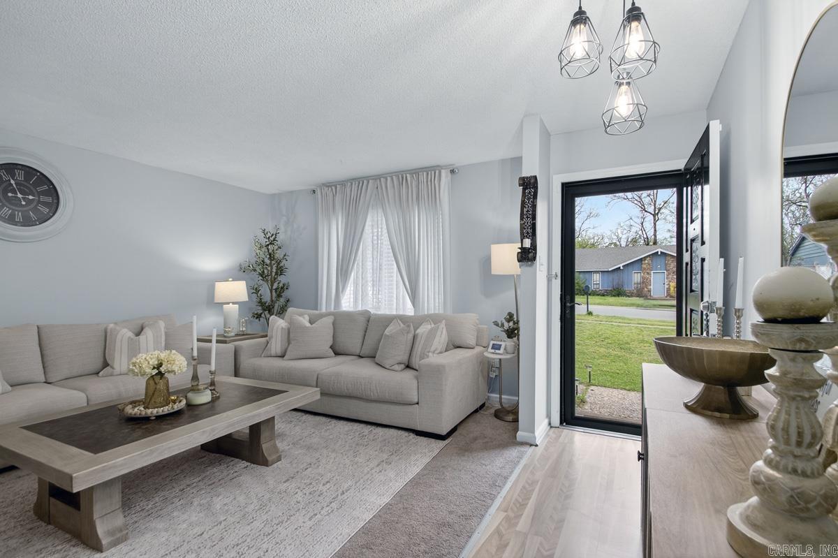 Pleasantree - Residential