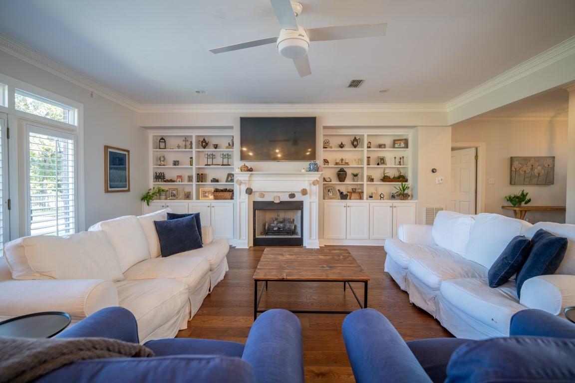 CHAPMAN & DEWEY RIVERSIDE - Residential