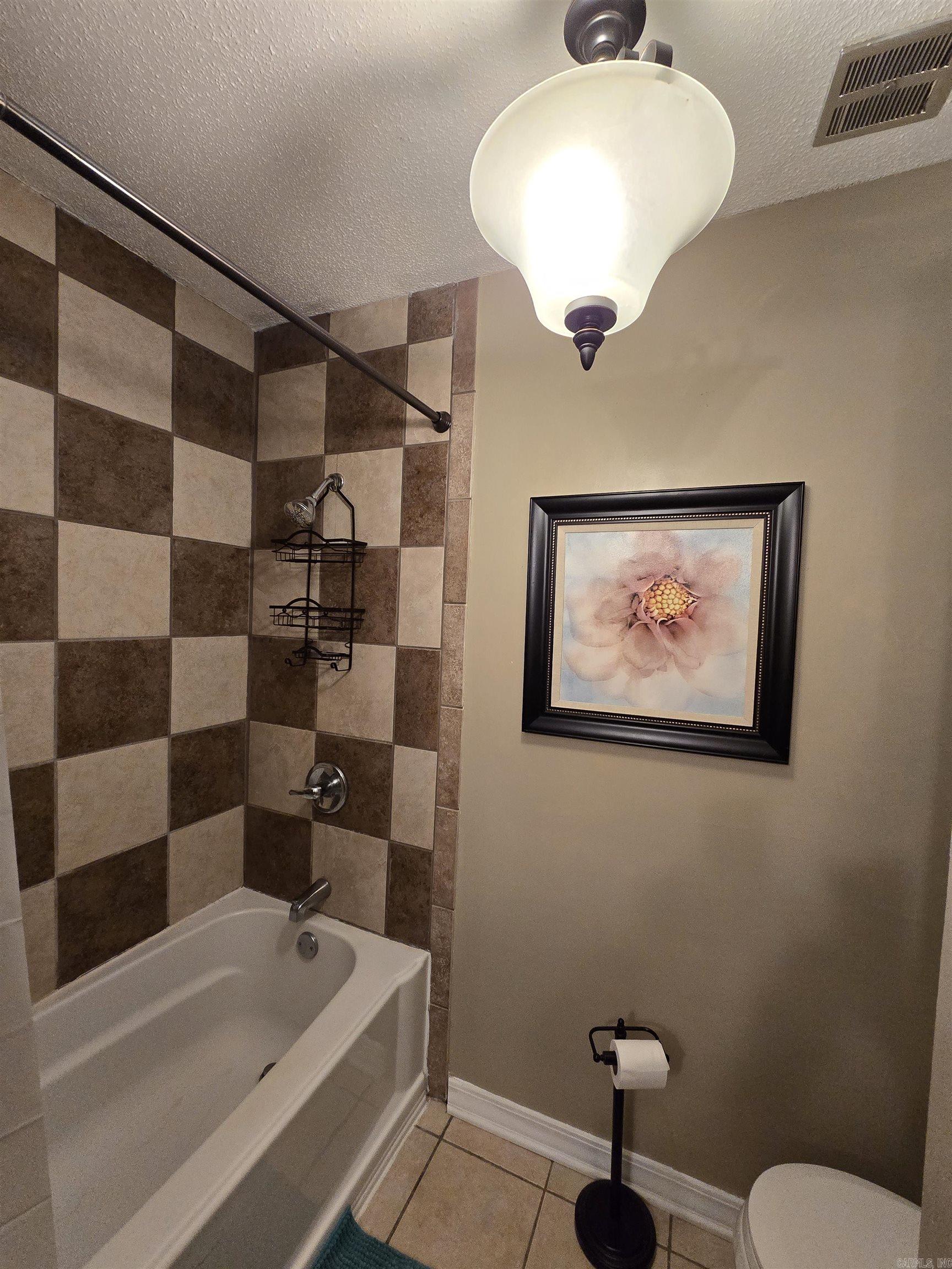 CHELSEA GLADE CONDO - Residential