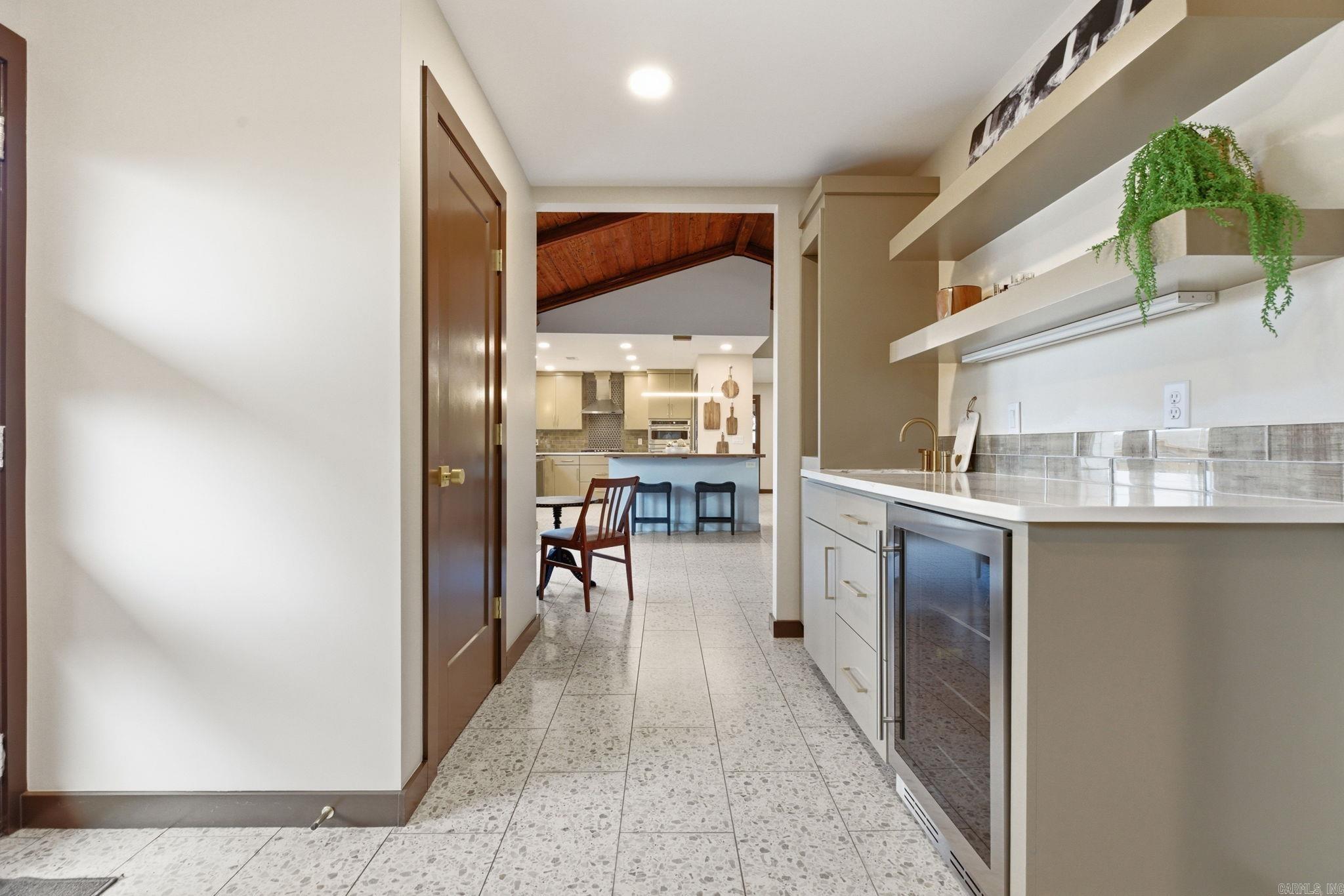 KINGWOOD PLACE - Residential