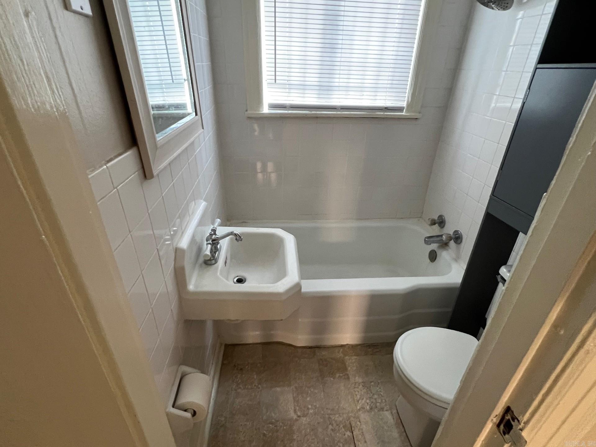 City of Little Rock L1 - Residential Lease