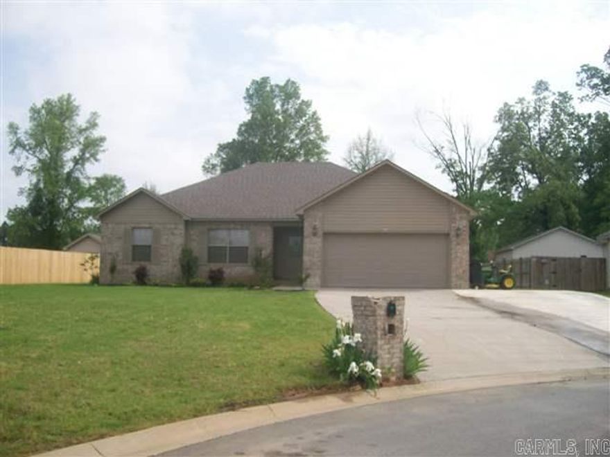 Beautiful move-in ready 4 bedroom home on quiet cul-de-sac in wonderful school district. Hardwood floors, new carpet, fresh paint. Tray ceilings, walk-in closet, double vanity, jetted tub & walk-in shower in master. Extra wide driveway fits three vehicles across. Huge covered 18x20 deck in level fenced yard. Property qualifies for100% RD financing. Sq. ft. approx. measuring encouraged.