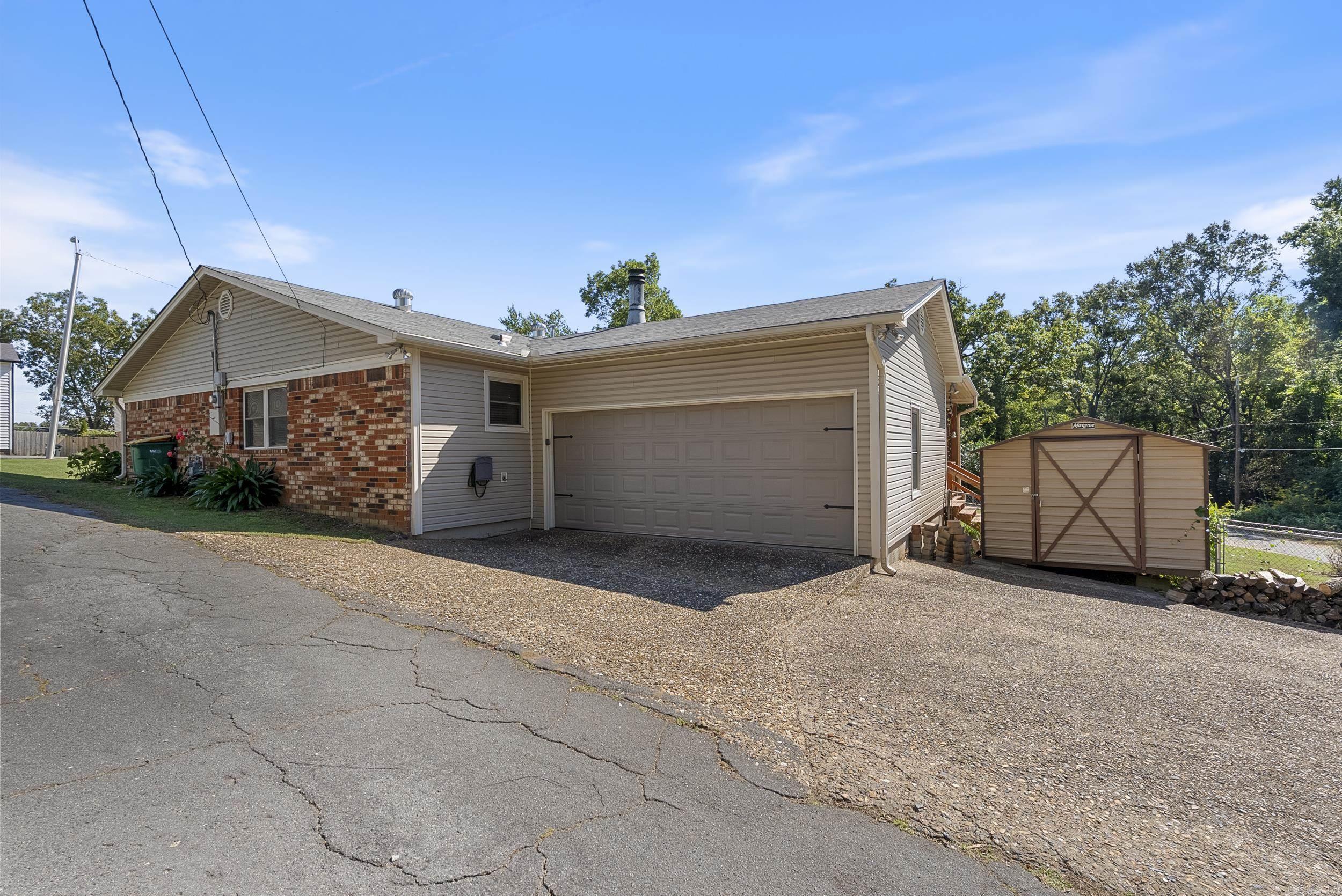 SILVER CREEK - Residential