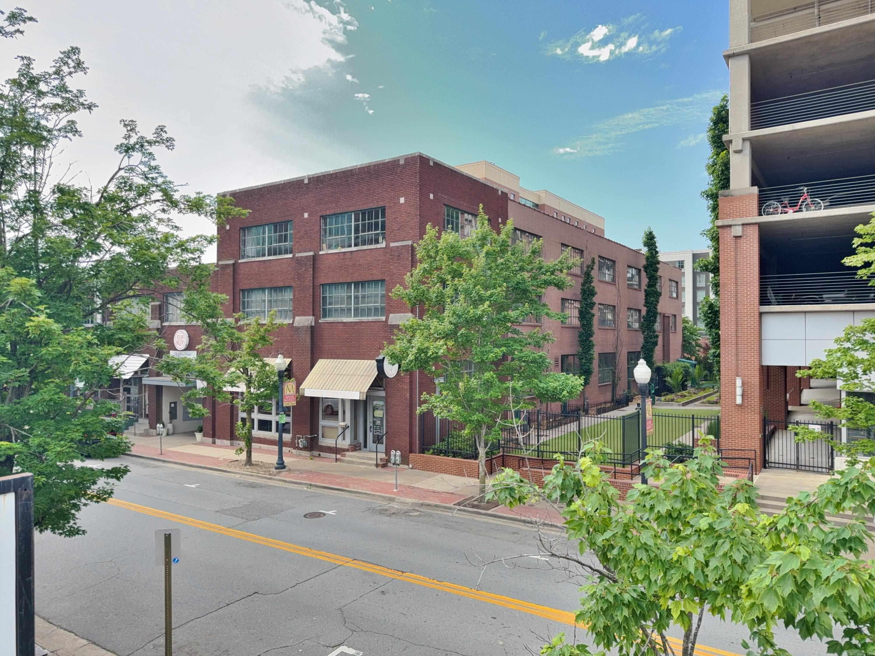 TUF NUT BLDG HPR - Residential