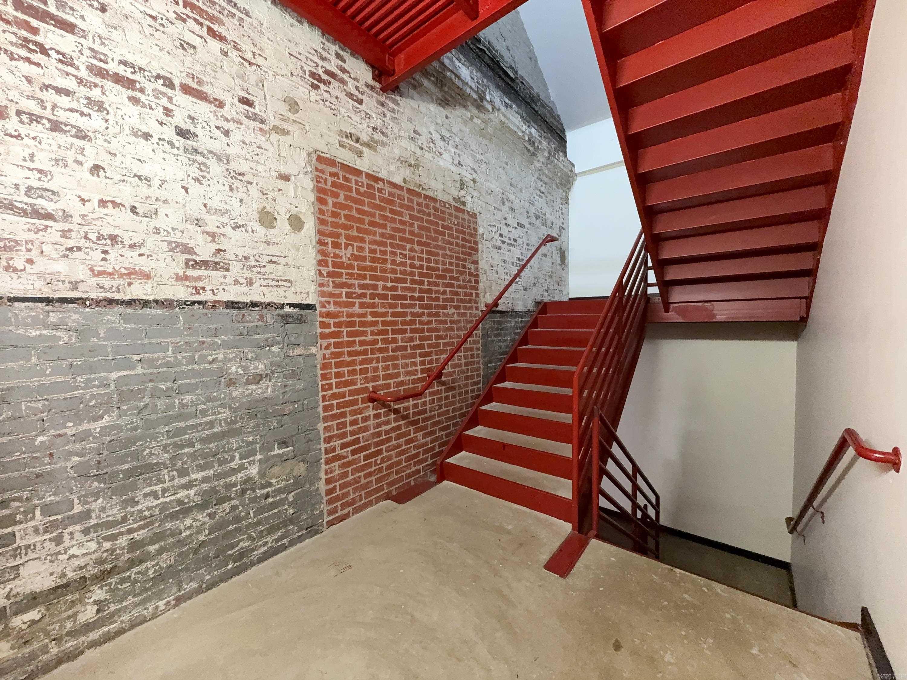 TUF NUT BLDG HPR - Residential