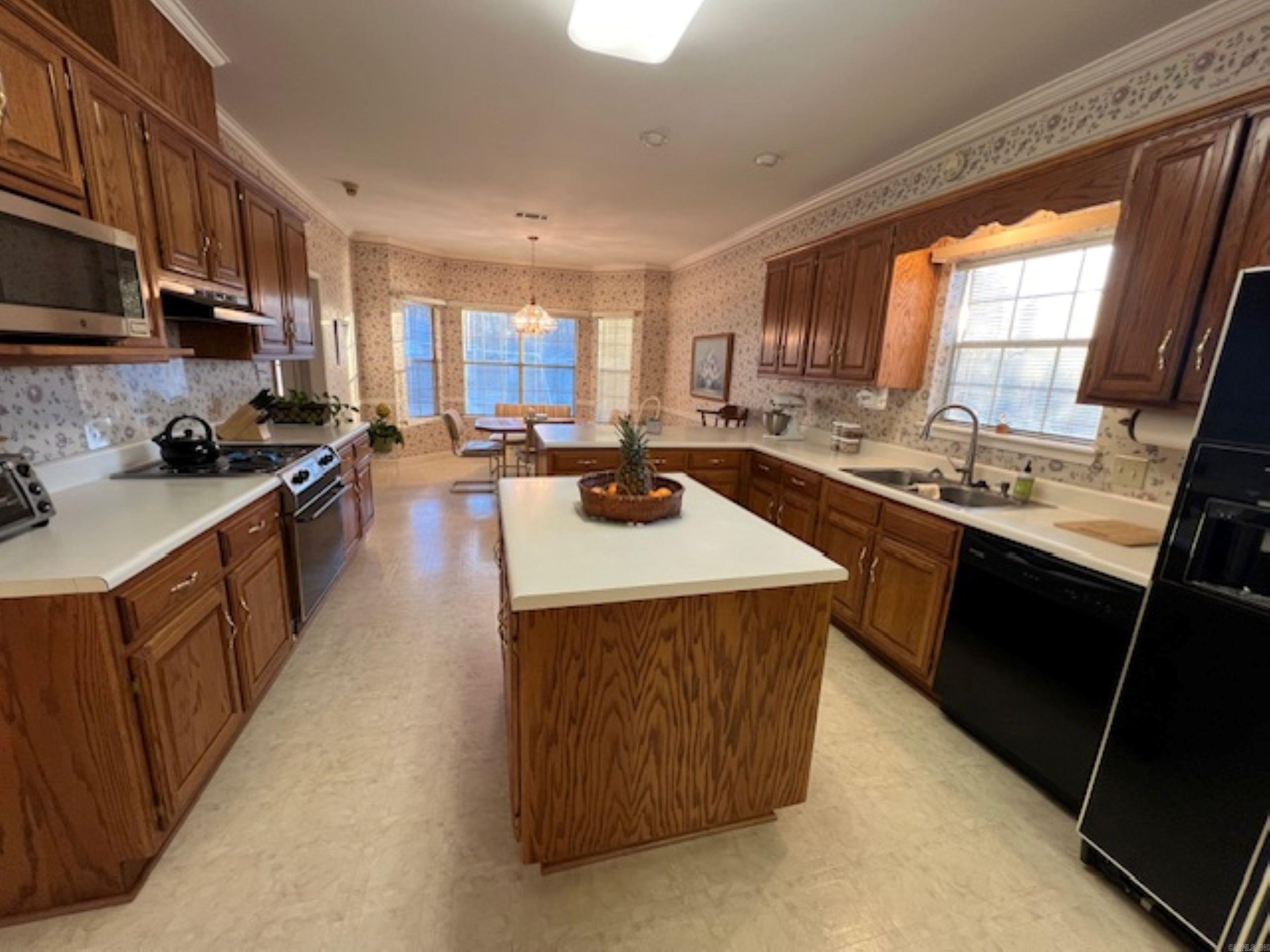 WINDSOR COLONY ADDITION - Residential