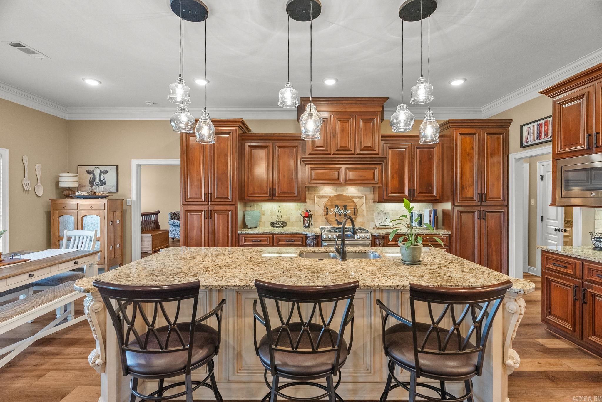 SALEM WOODS - Residential