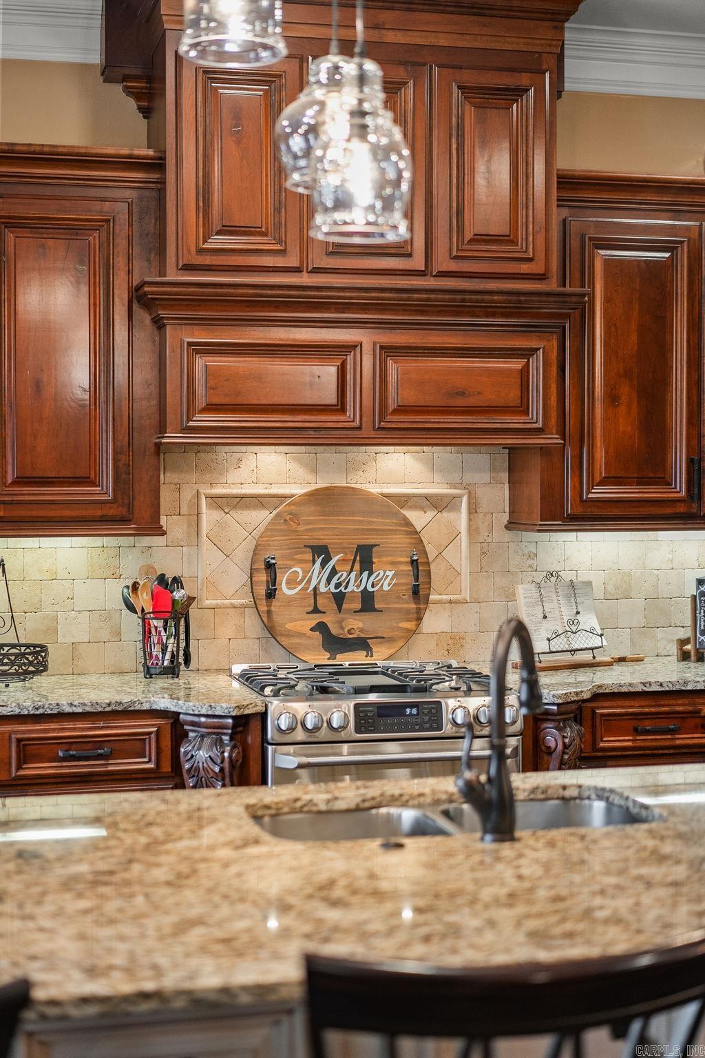 SALEM WOODS - Residential