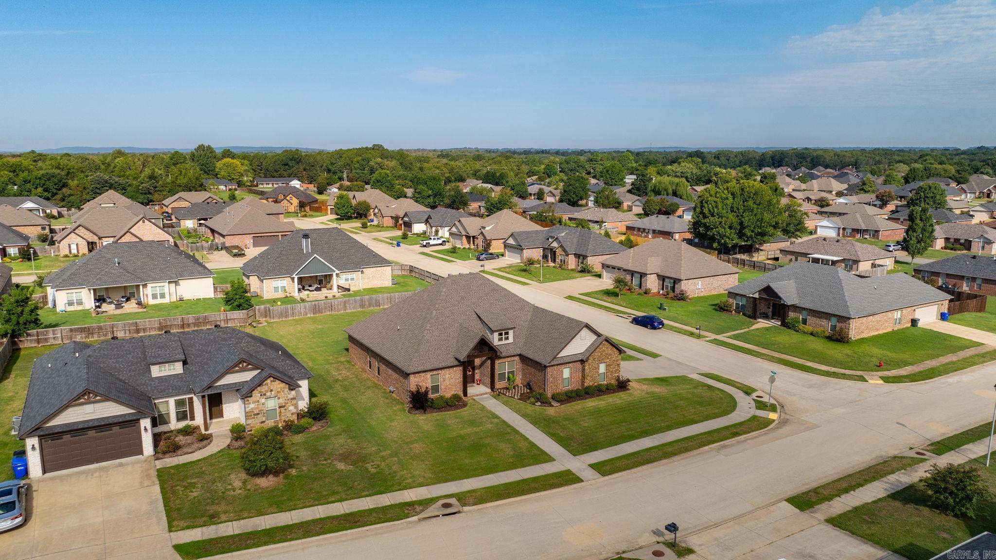 SALEM WOODS - Residential