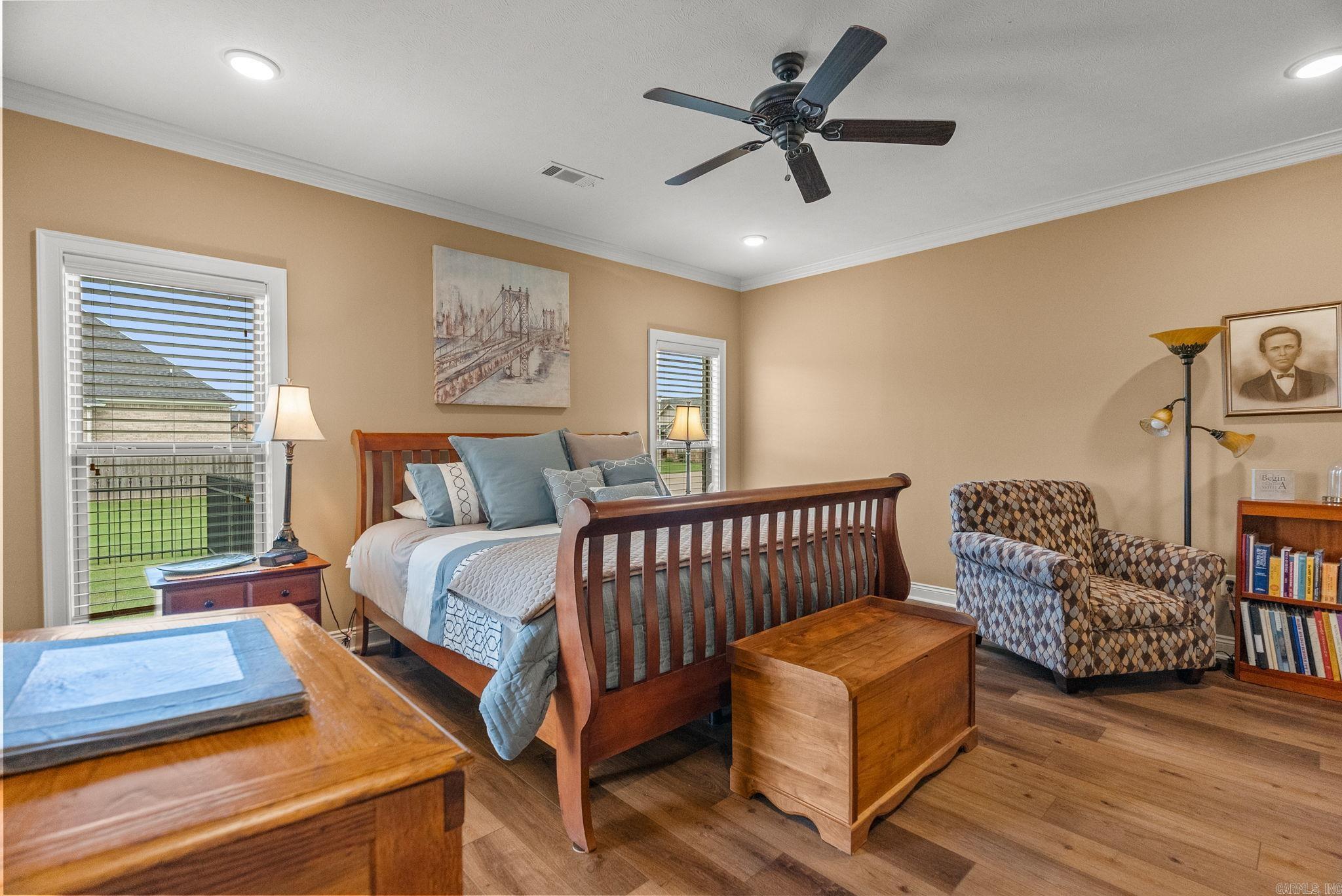 SALEM WOODS - Residential