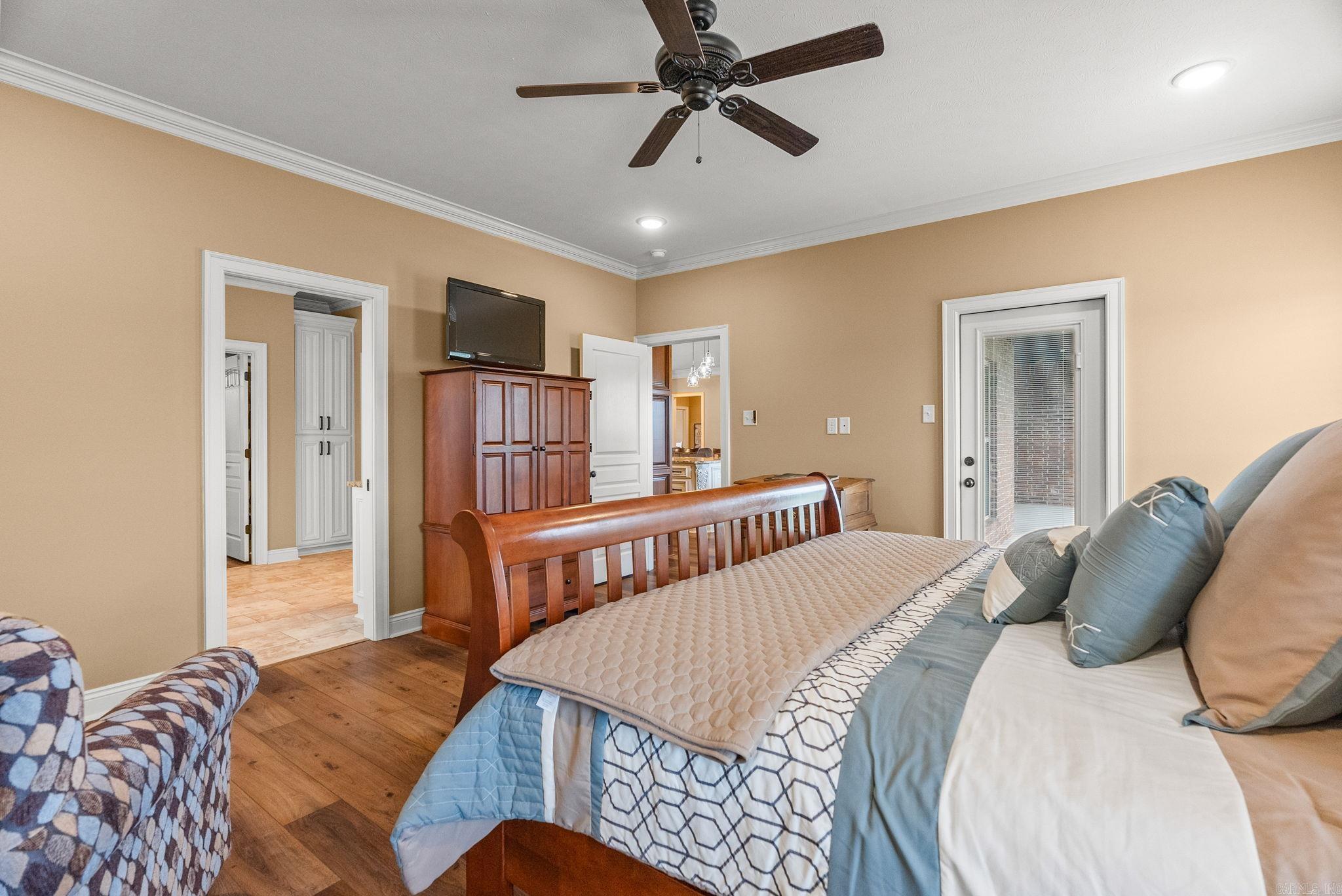 SALEM WOODS - Residential