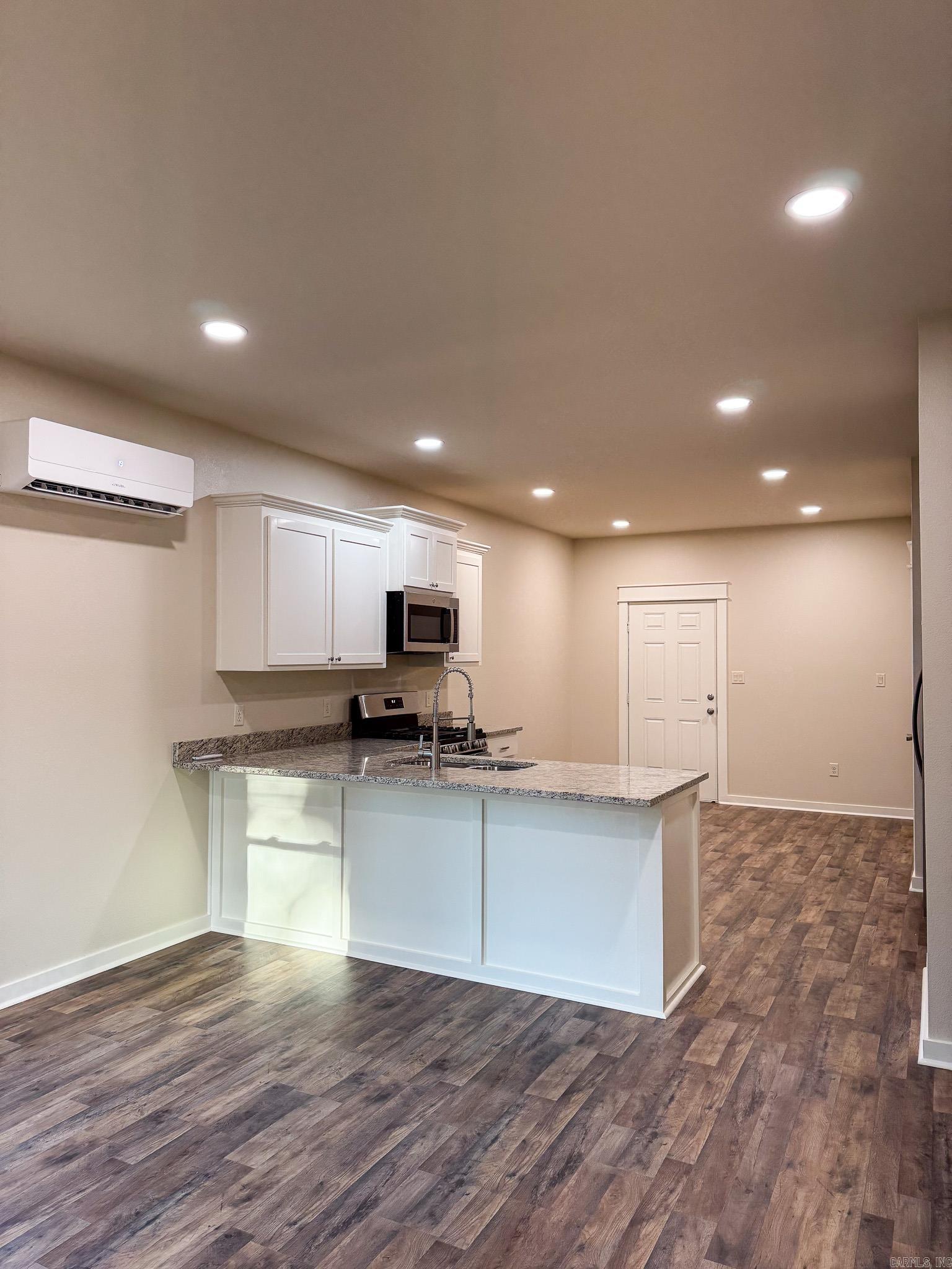 Interban Heights - Residential