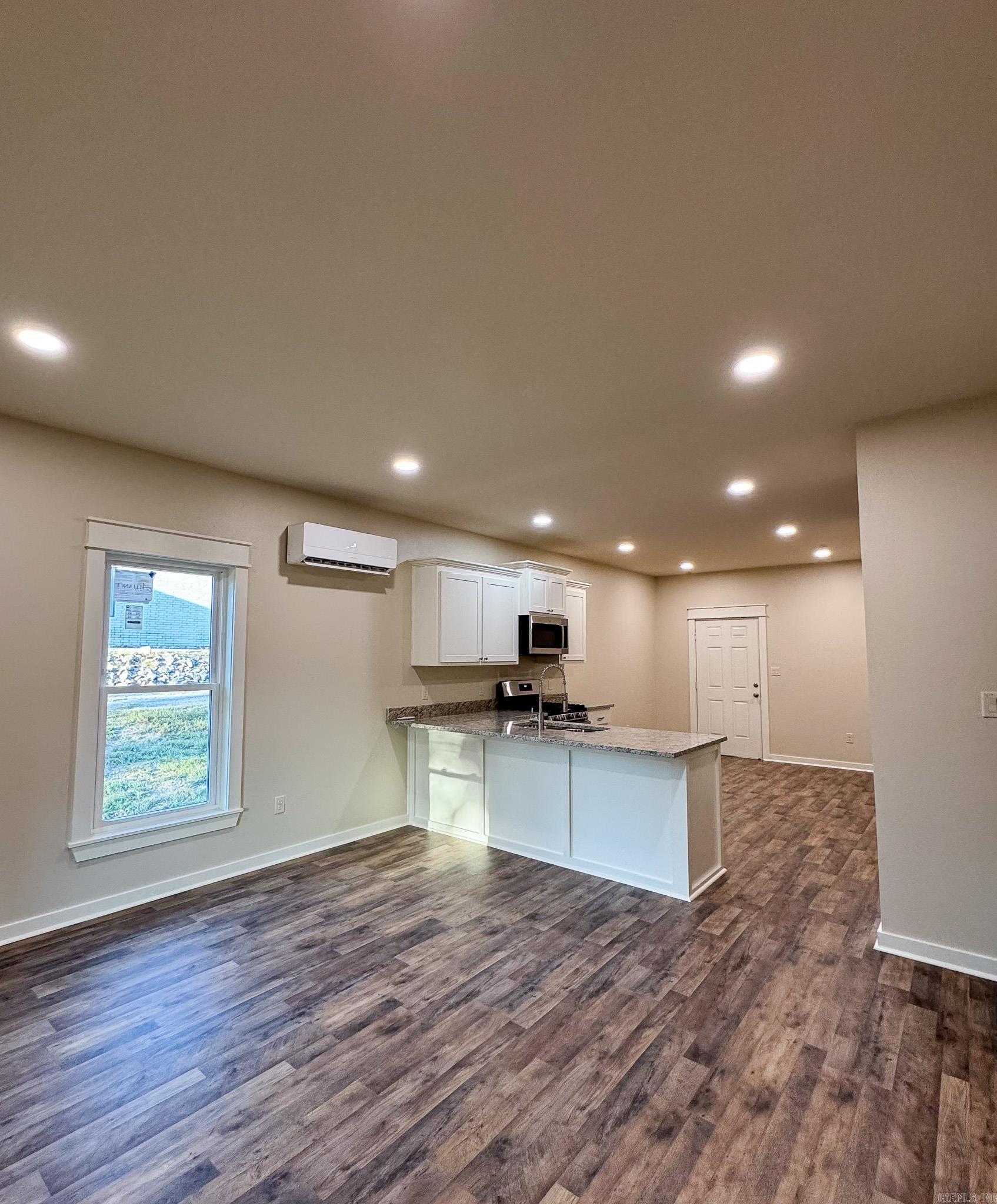 Interban Heights - Residential