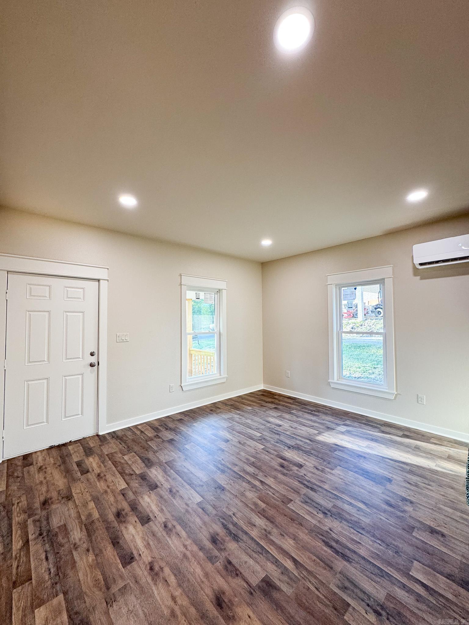 Interban Heights - Residential