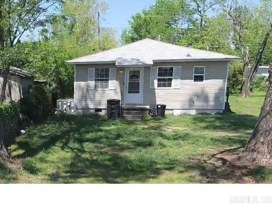 Investment opportunity in downtown Jacksonville. See agents remarks.