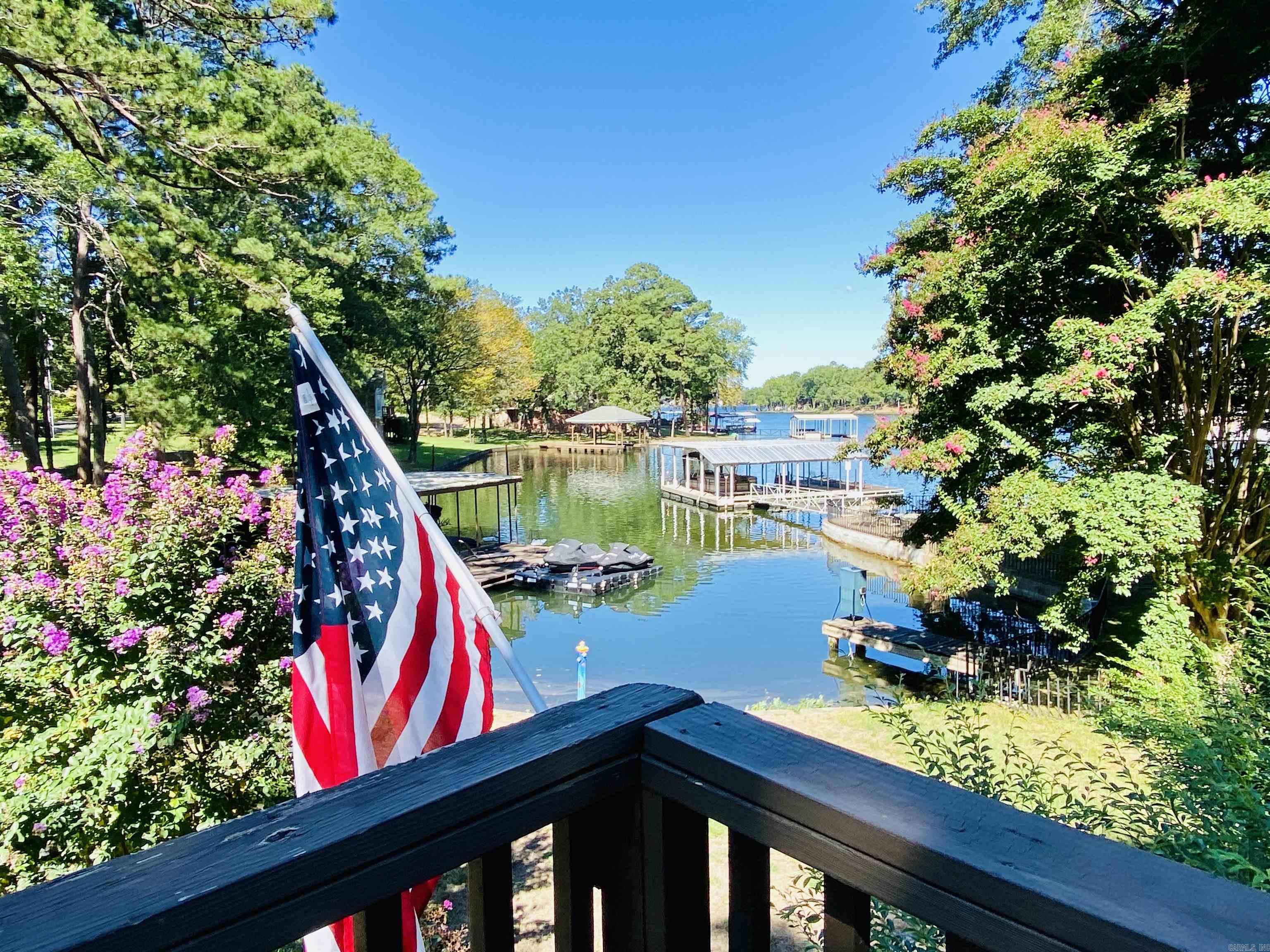 BURCHWOOD COVE - Residential