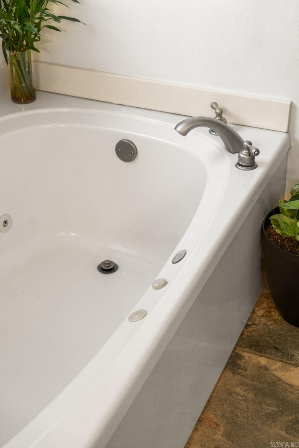 NORTH RIDGE ADDN - Residential