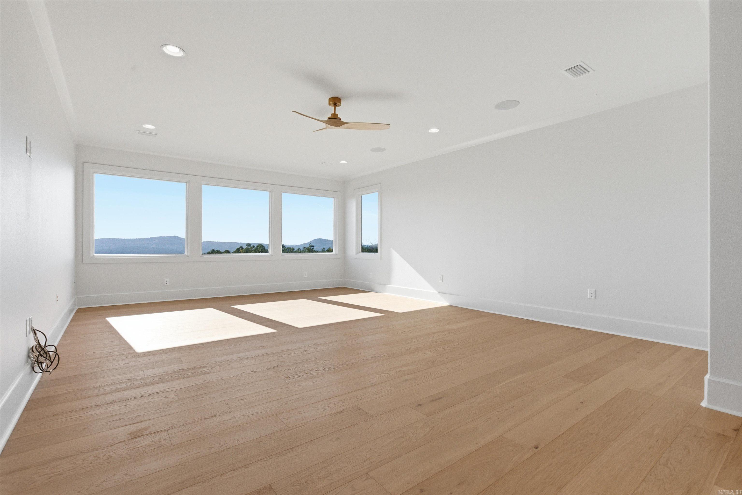 WATERVIEW ESTATES - Residential