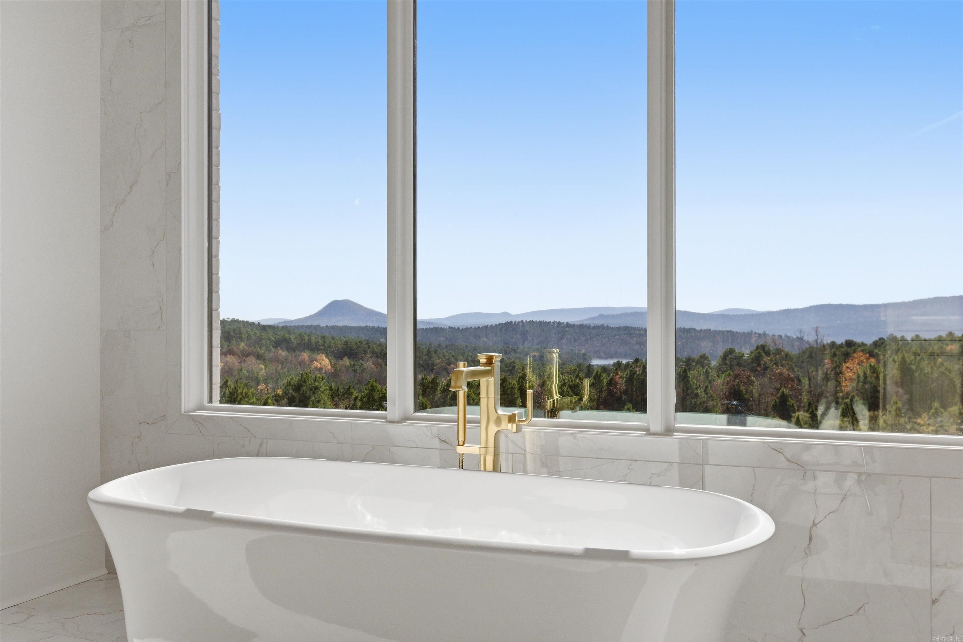 WATERVIEW ESTATES - Residential