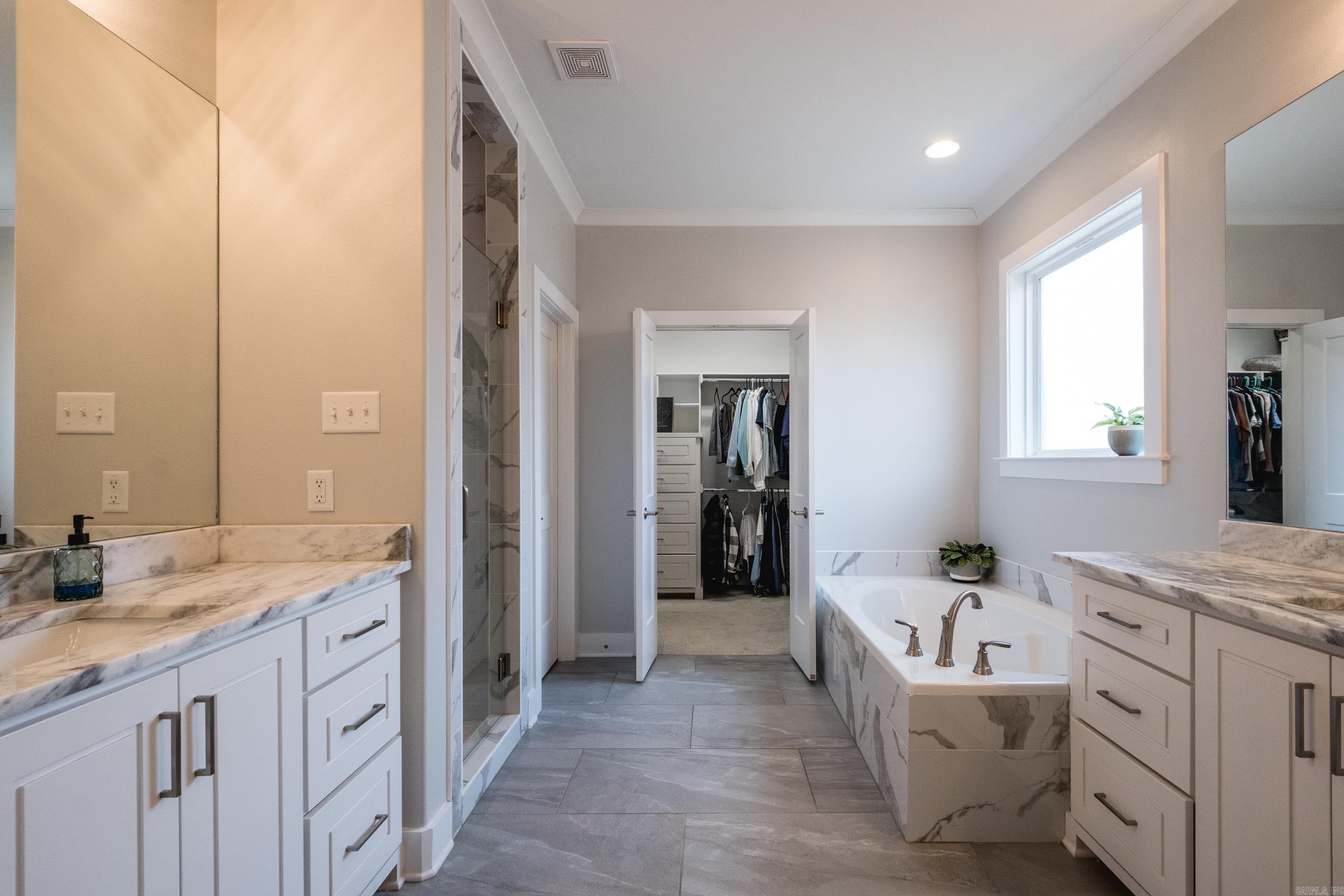 MAUMELLE VALLEY ESTATES - Residential