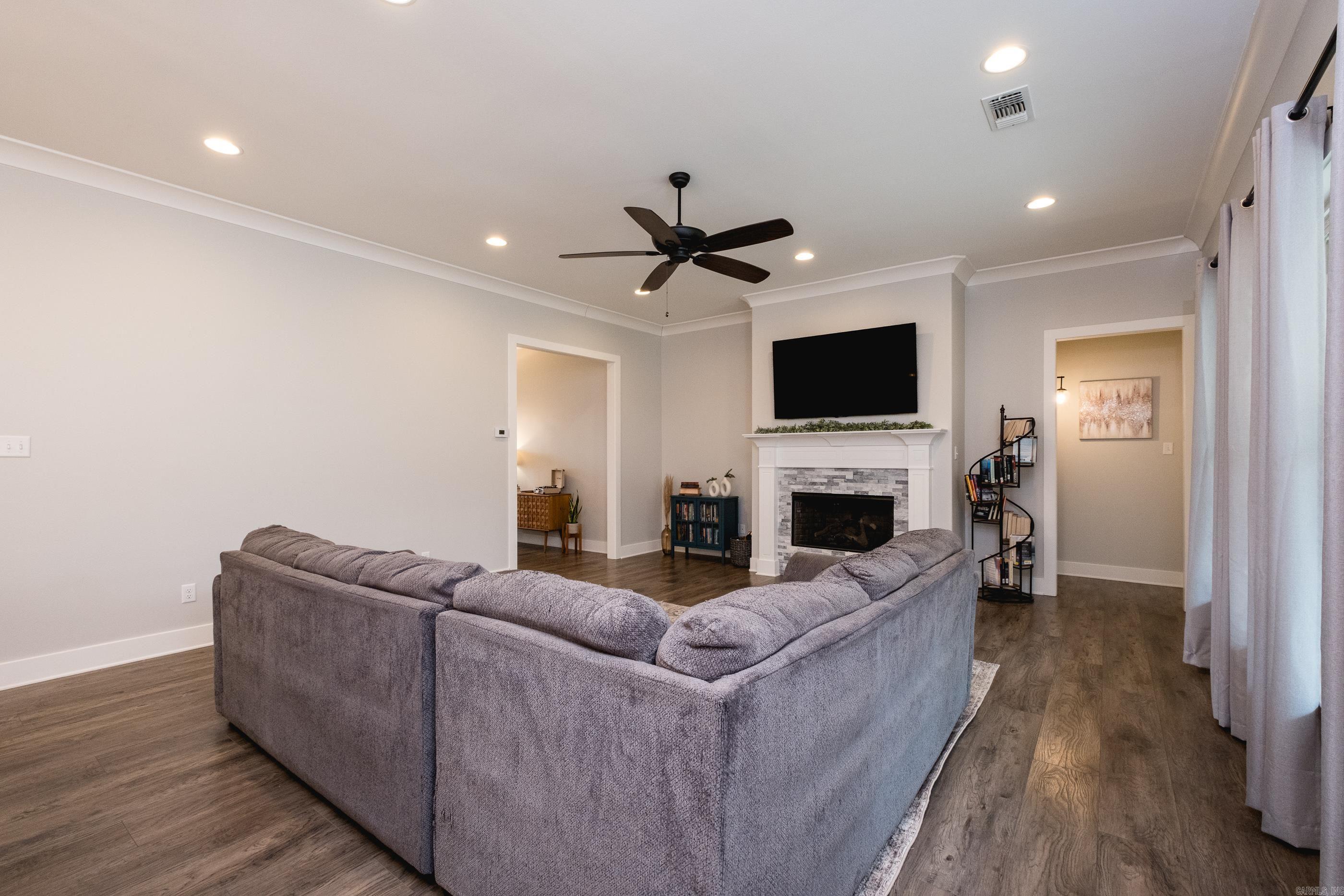 MAUMELLE VALLEY ESTATES - Residential