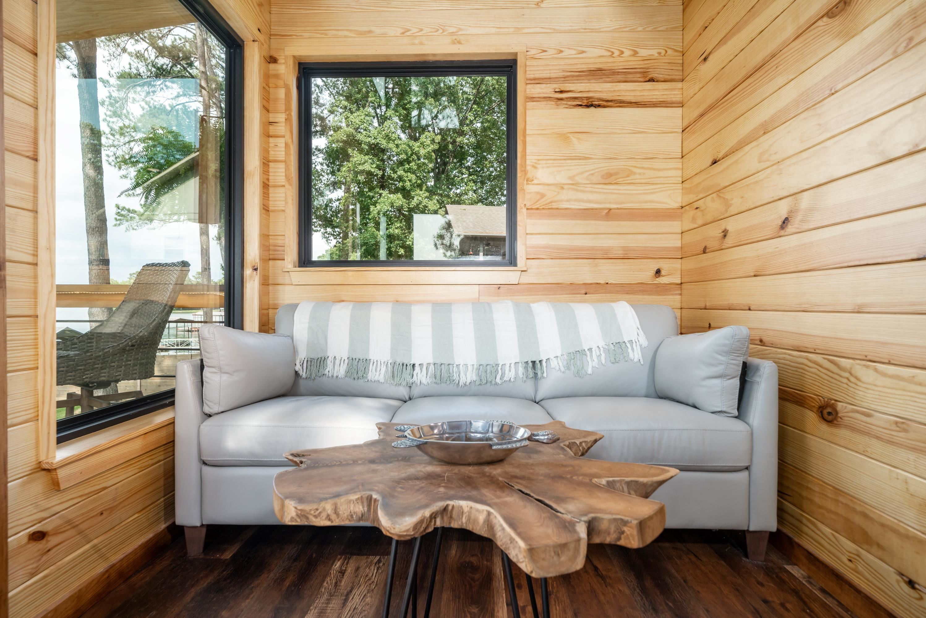 NORTH SHORE - Residential