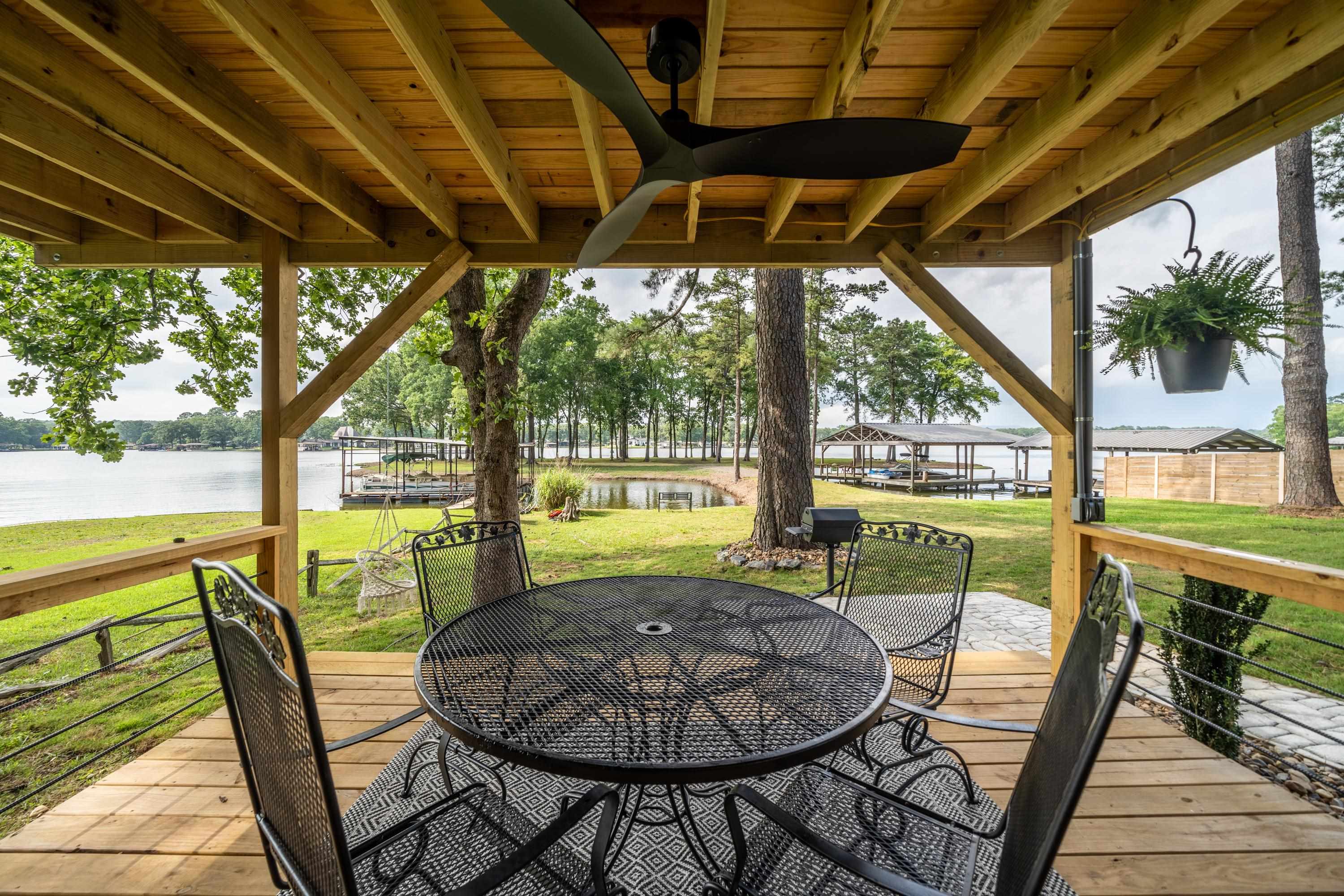 NORTH SHORE - Residential