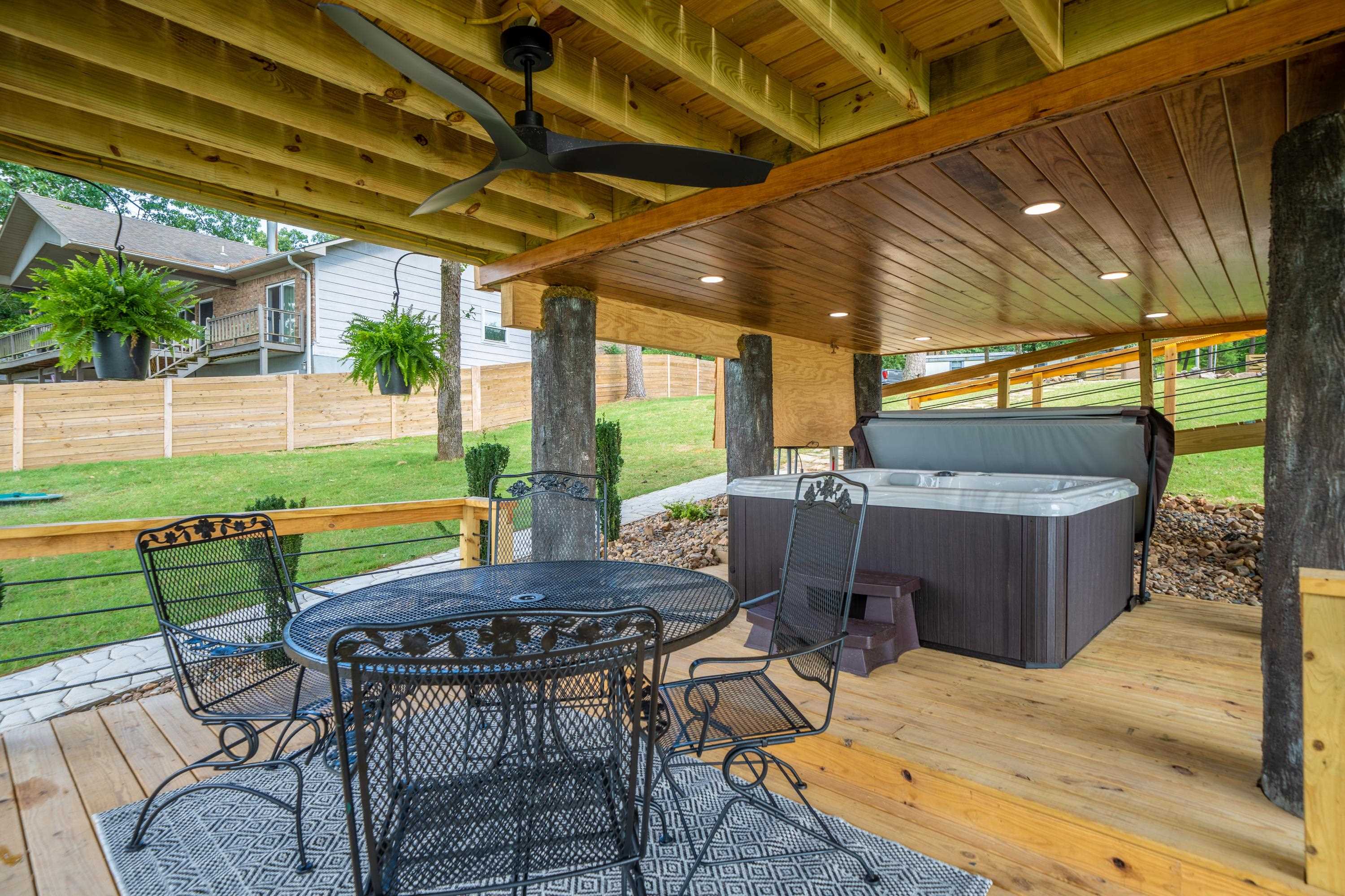 NORTH SHORE - Residential