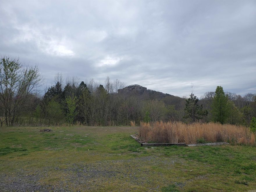 Two side by side vacant lots sold together in Oxbow Landing Section 3 subdivision at the end of the street with a beautiful view of Sugarloaf Mountain, within close walking distance of the Little Red River and 2 local restaurants. A great opportunity to live the river life or build for vacation rentals.