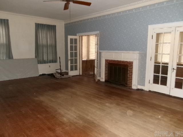 Houston & Jones - Residential