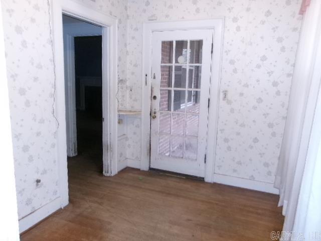 Houston & Jones - Residential