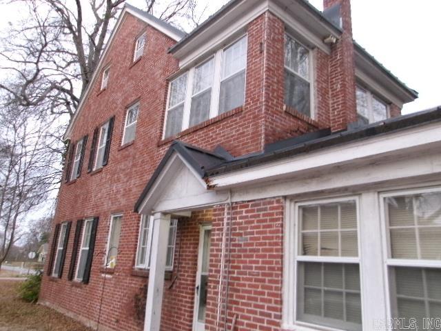 Houston & Jones - Residential