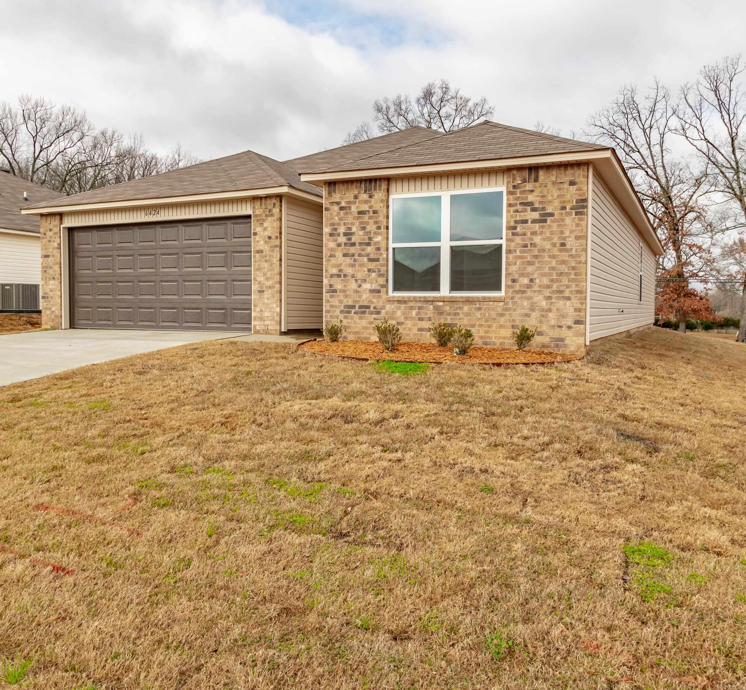 TRAMMEL ESTATES - Residential