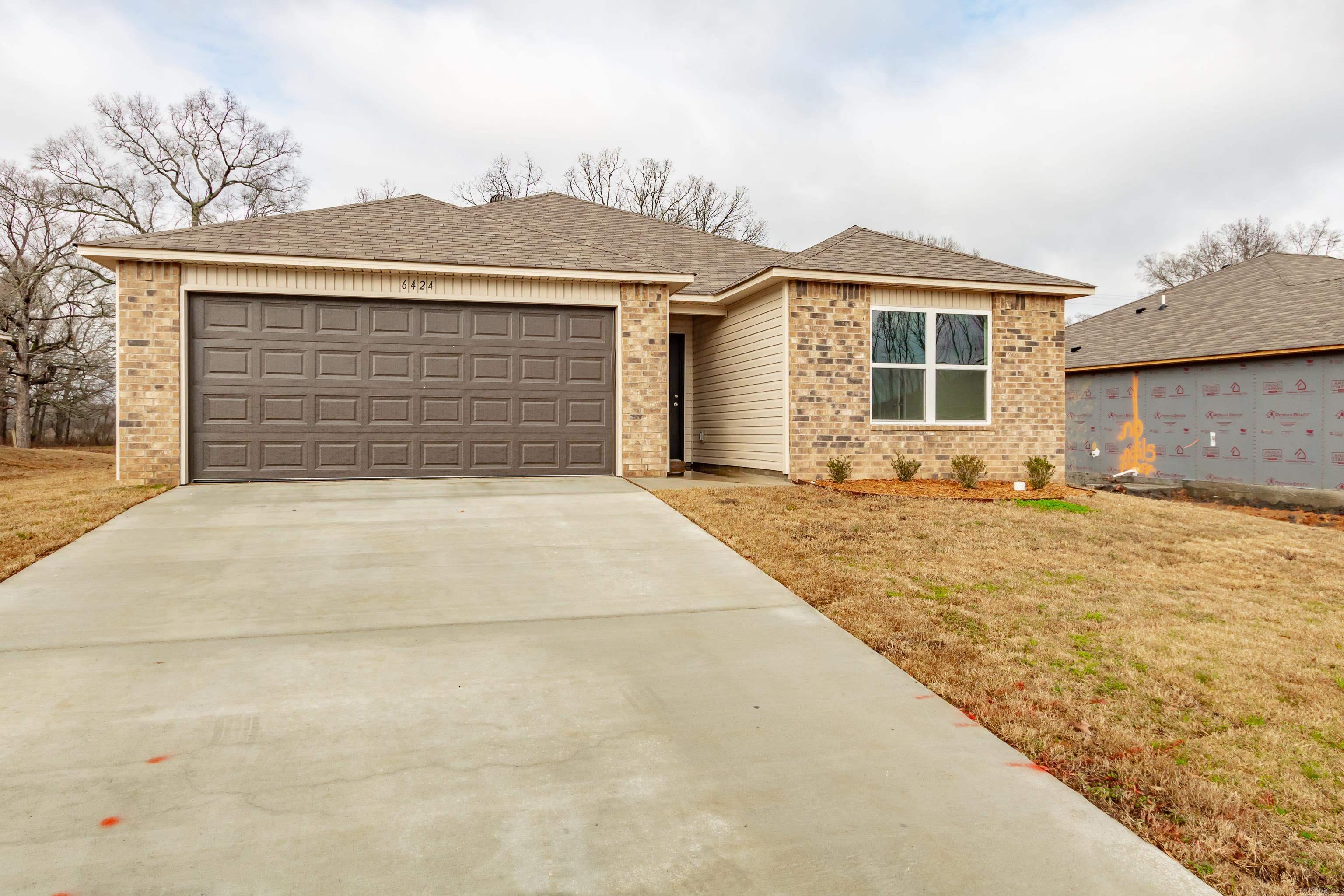 TRAMMEL ESTATES - Residential