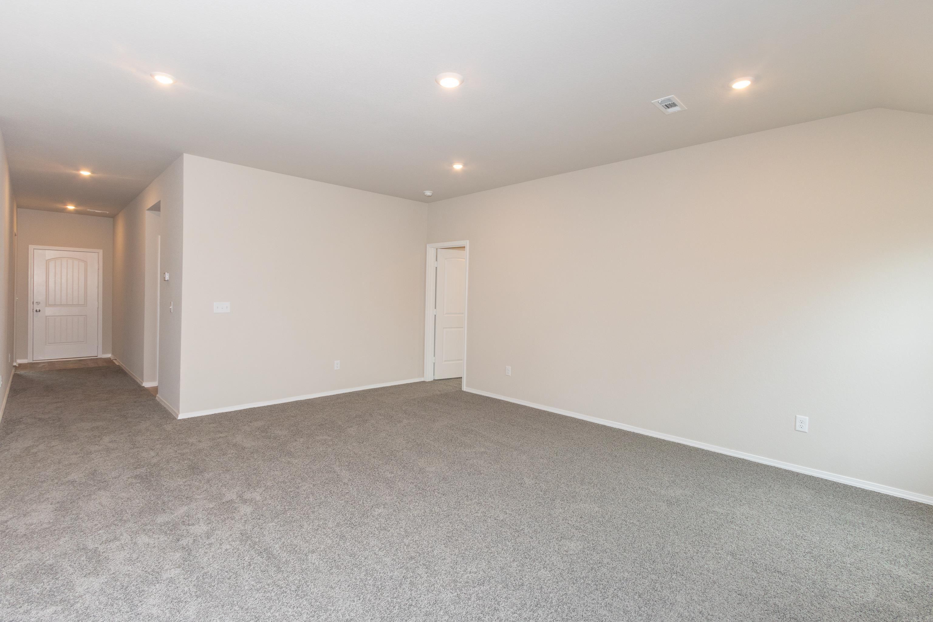 TRAMMEL ESTATES - Residential