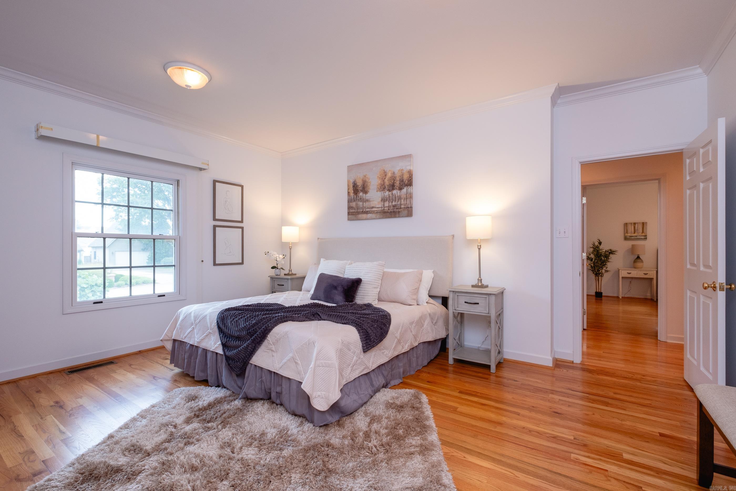 NEWTONS - Residential