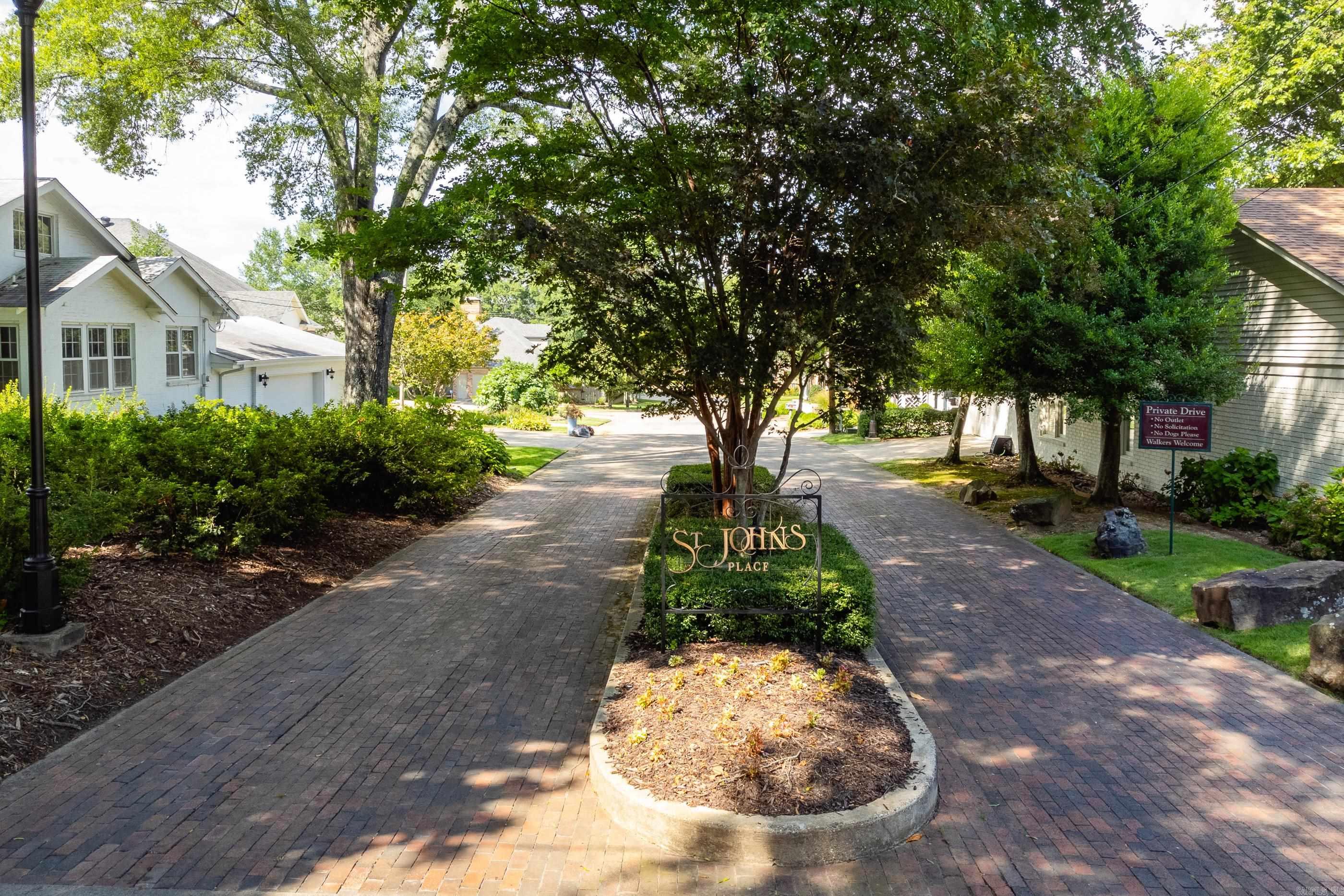 NEWTONS - Residential