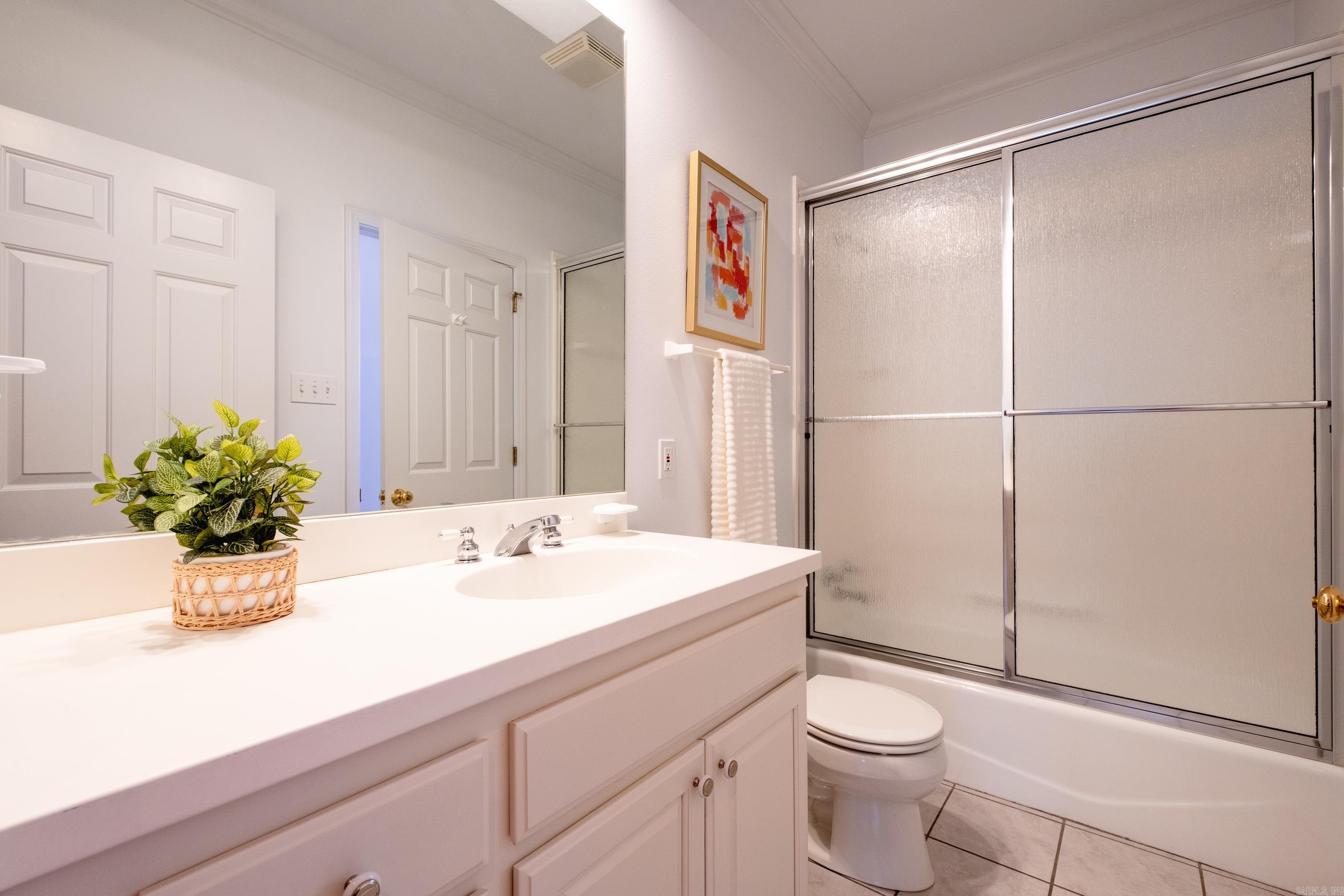 NEWTONS - Residential