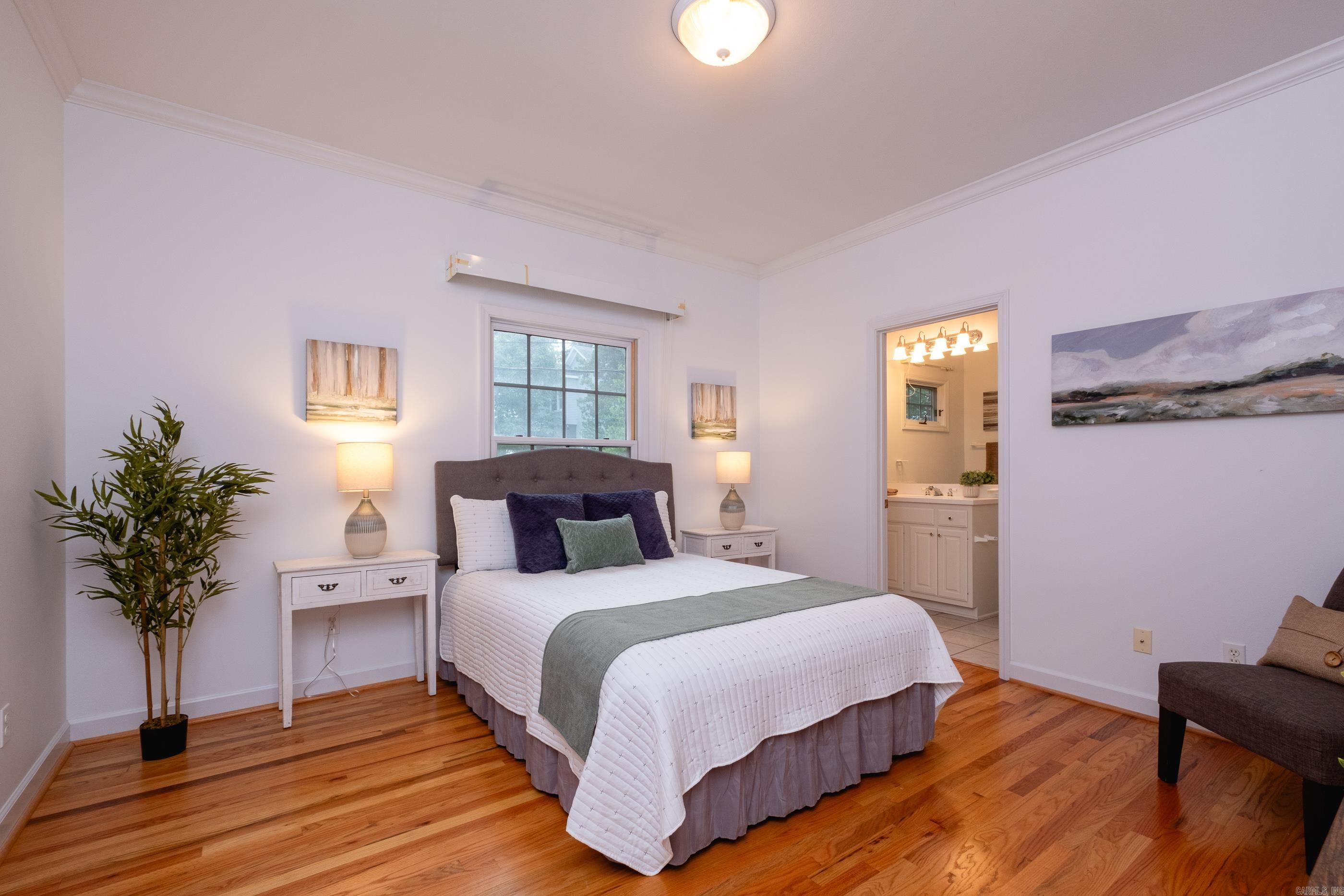 NEWTONS - Residential