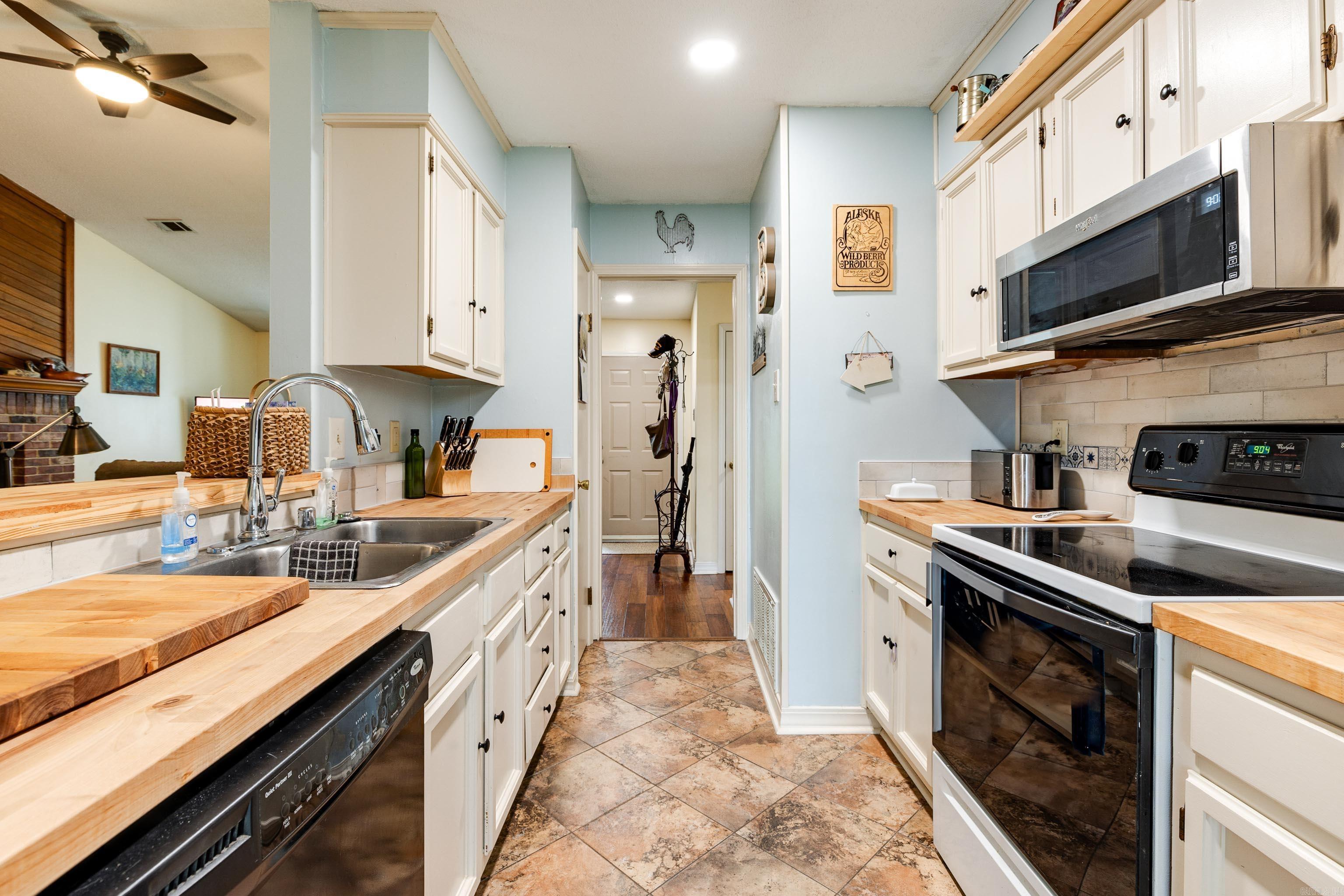 KINGSPARK TO COOK MTN VIL - Residential