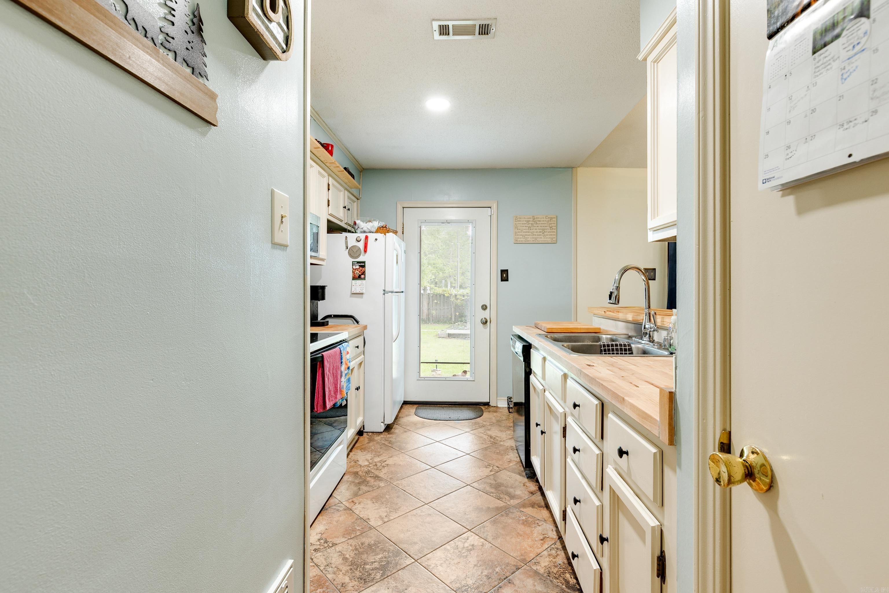 KINGSPARK TO COOK MTN VIL - Residential