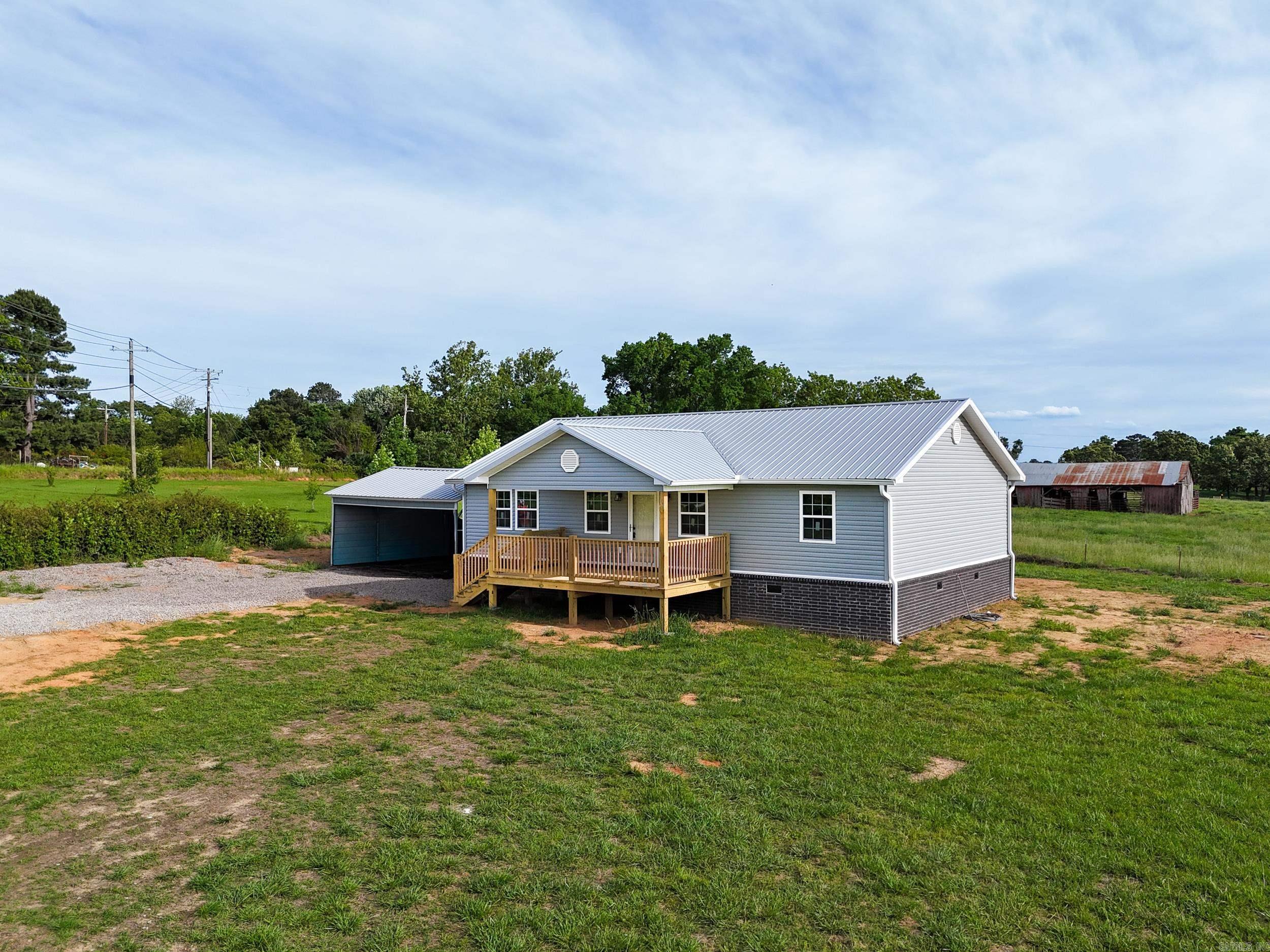 HOUSTON ESTATES - Residential