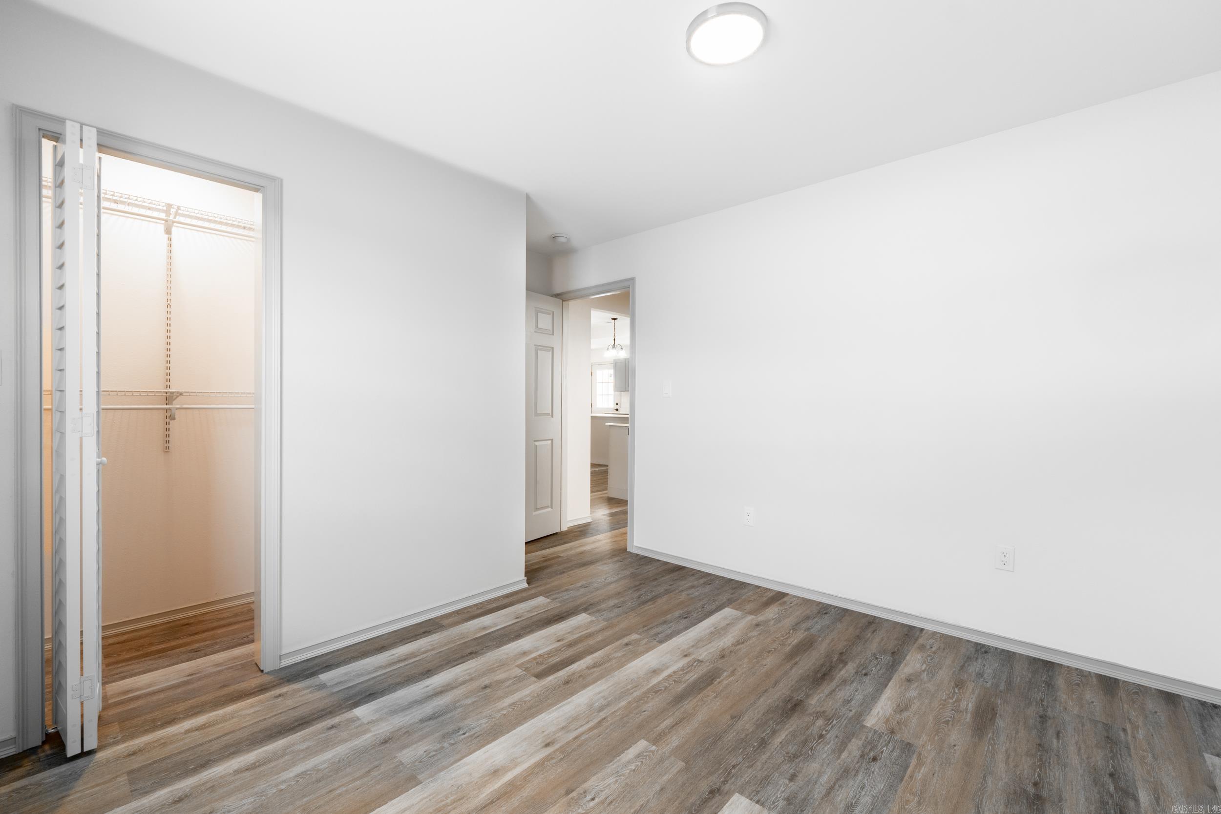 HOUSTON ESTATES - Residential