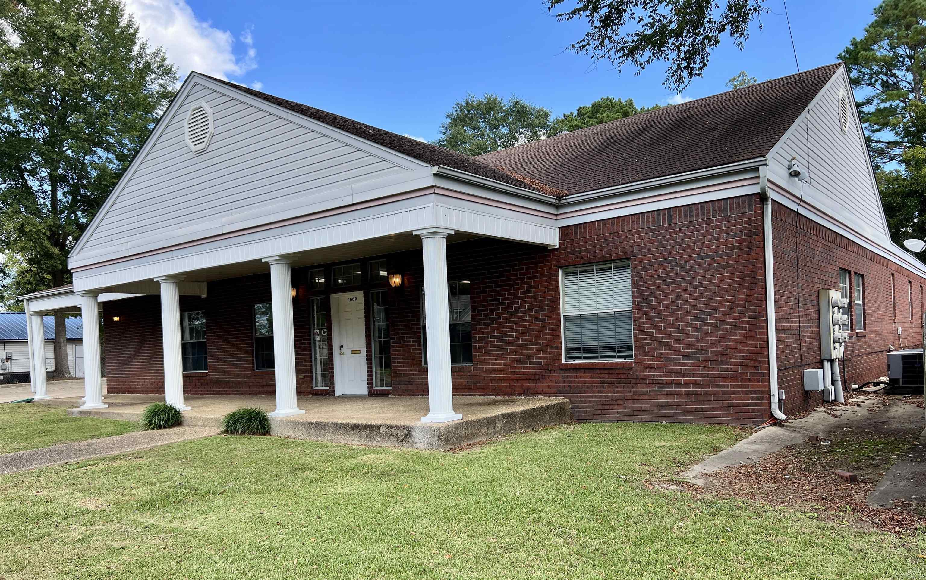 Lund and Hill Original - Commercial Sale