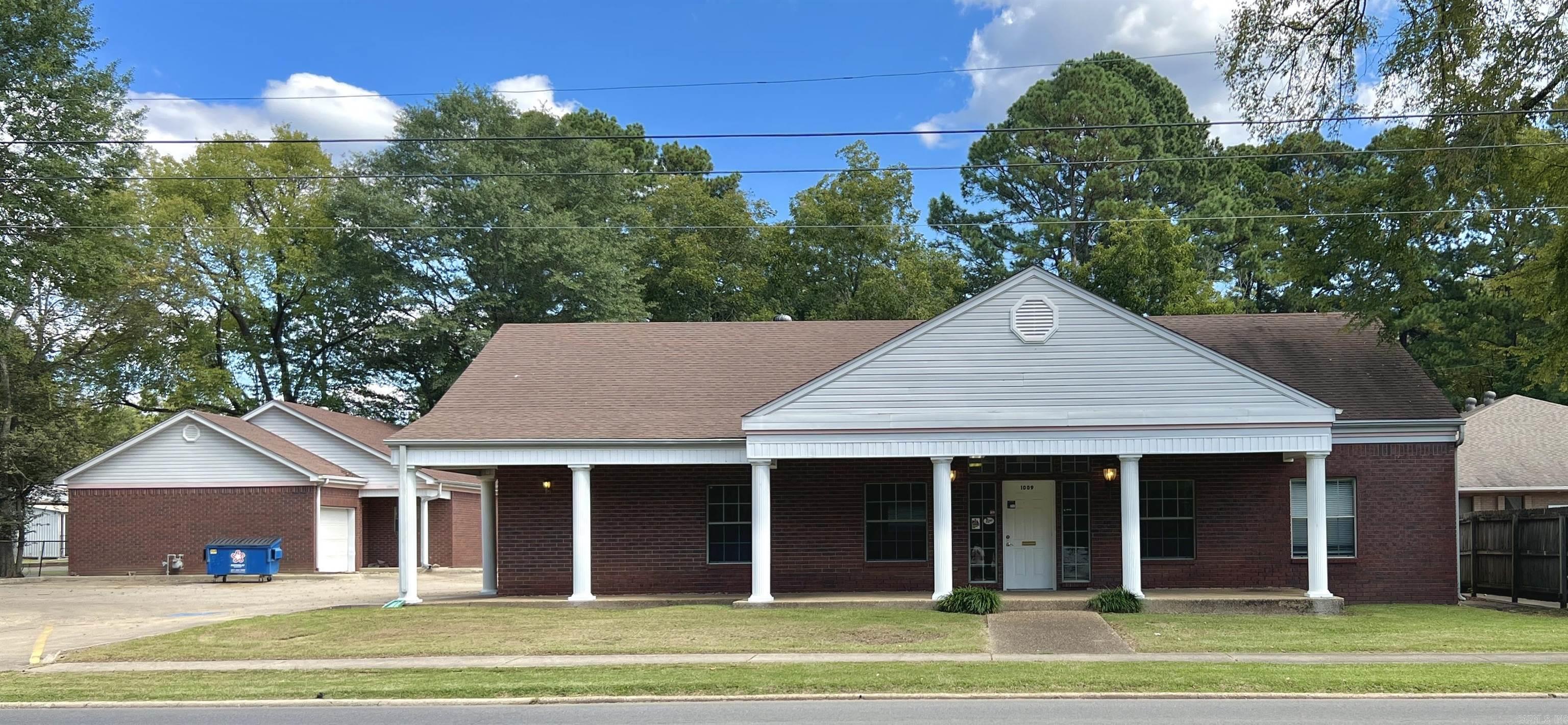 Lund and Hill Original - Commercial Sale