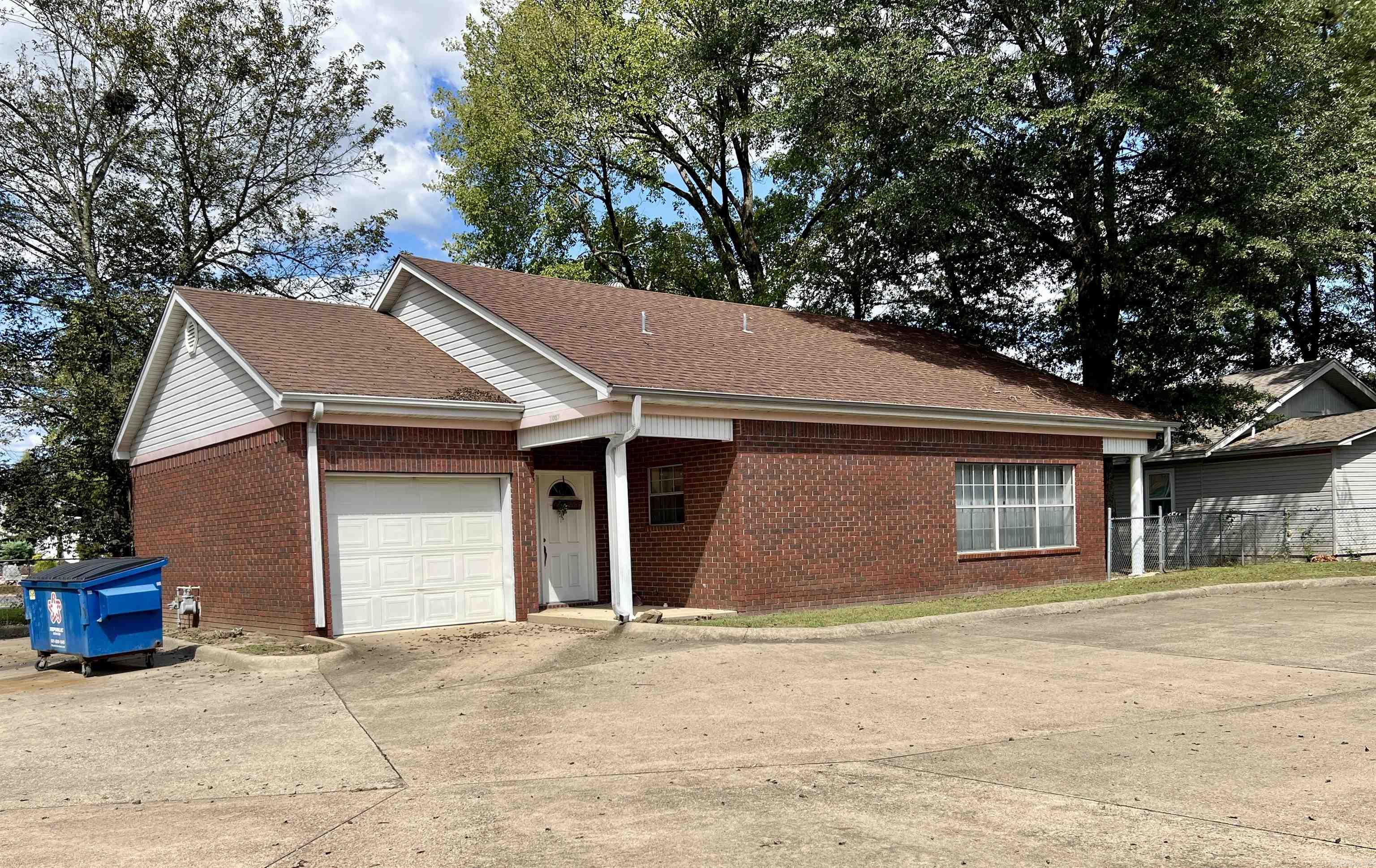 Lund and Hill Original - Commercial Sale